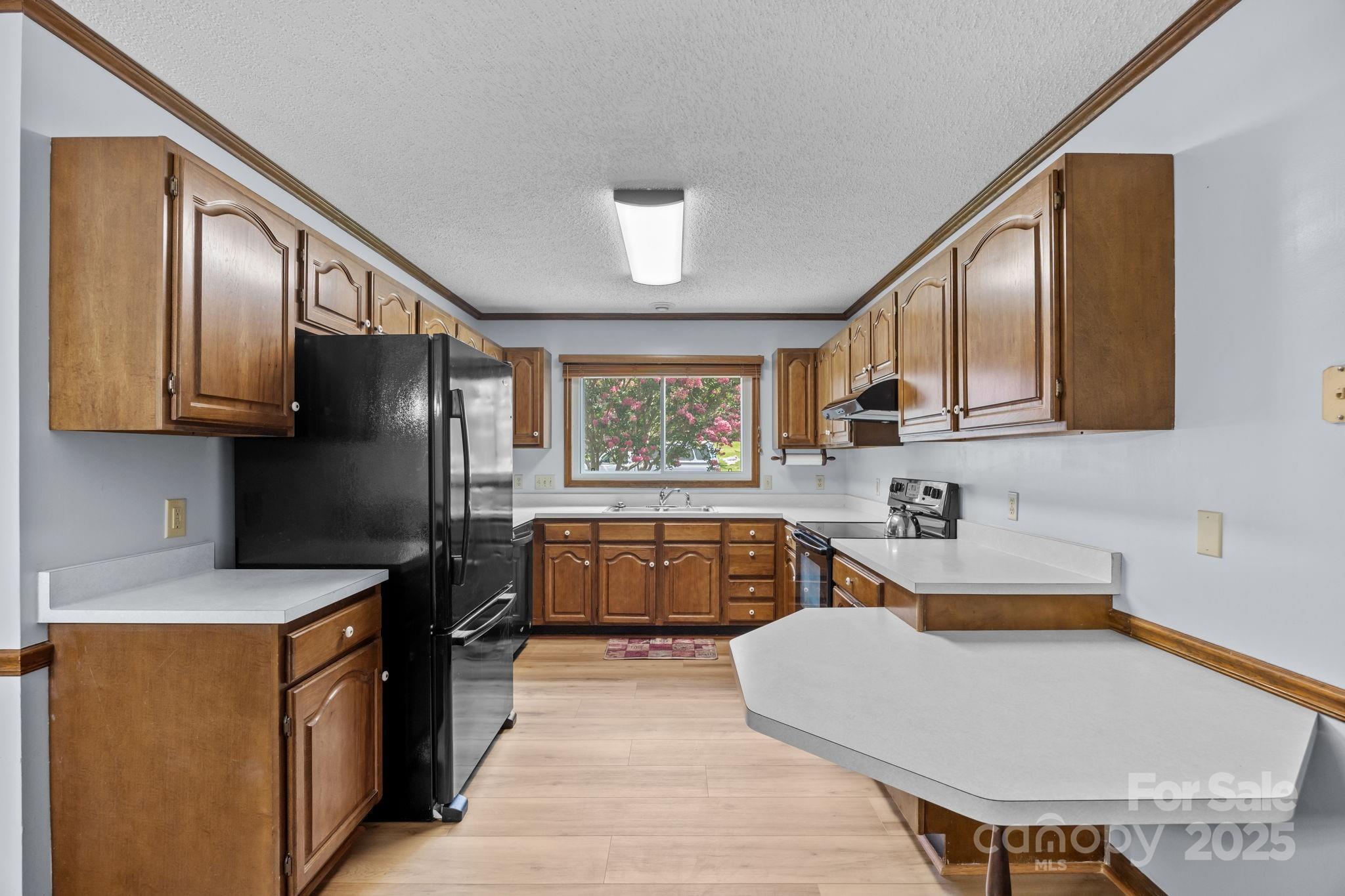 34 Larkspur Court Unit: B