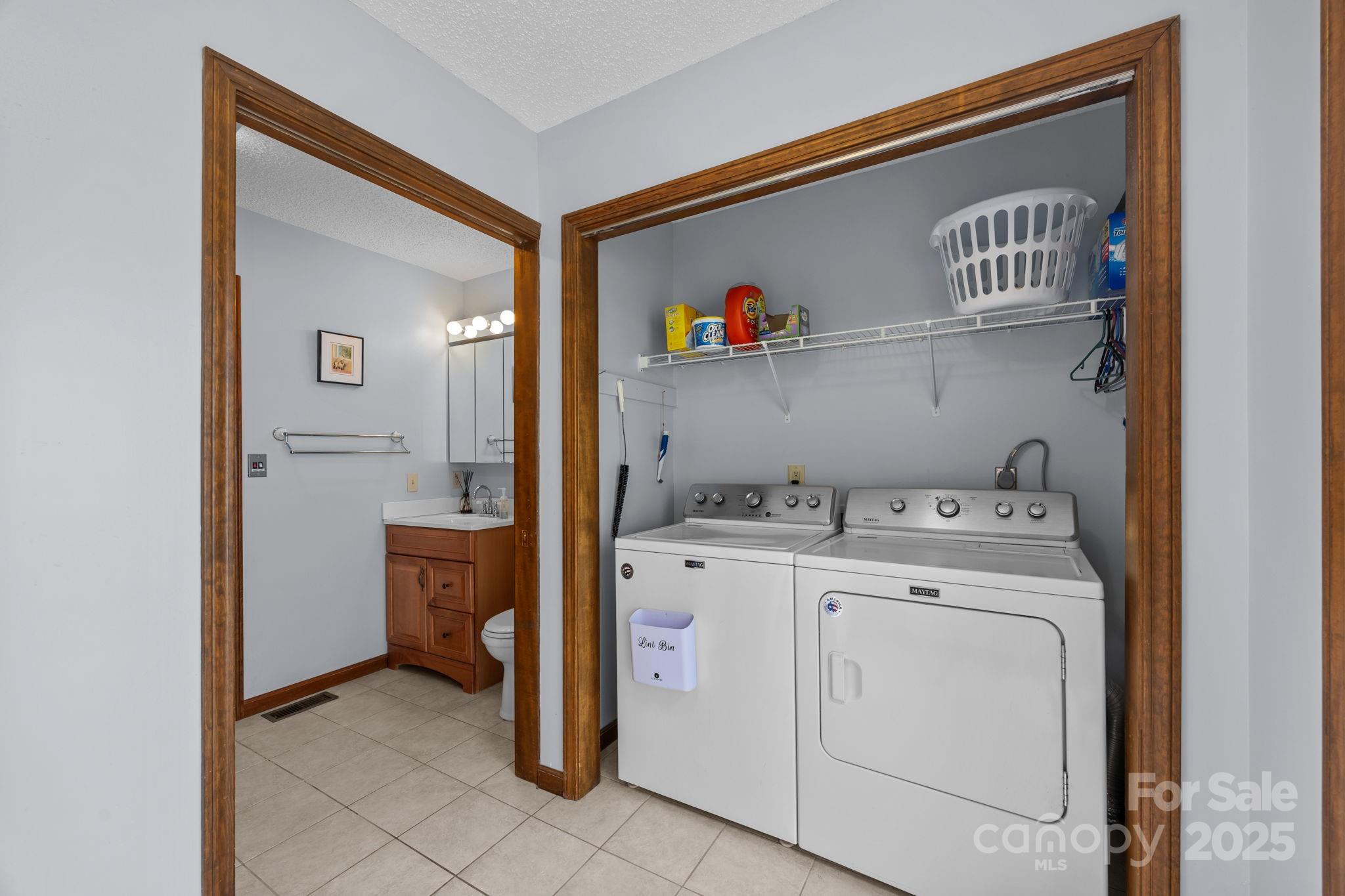 34 Larkspur Court Unit: B