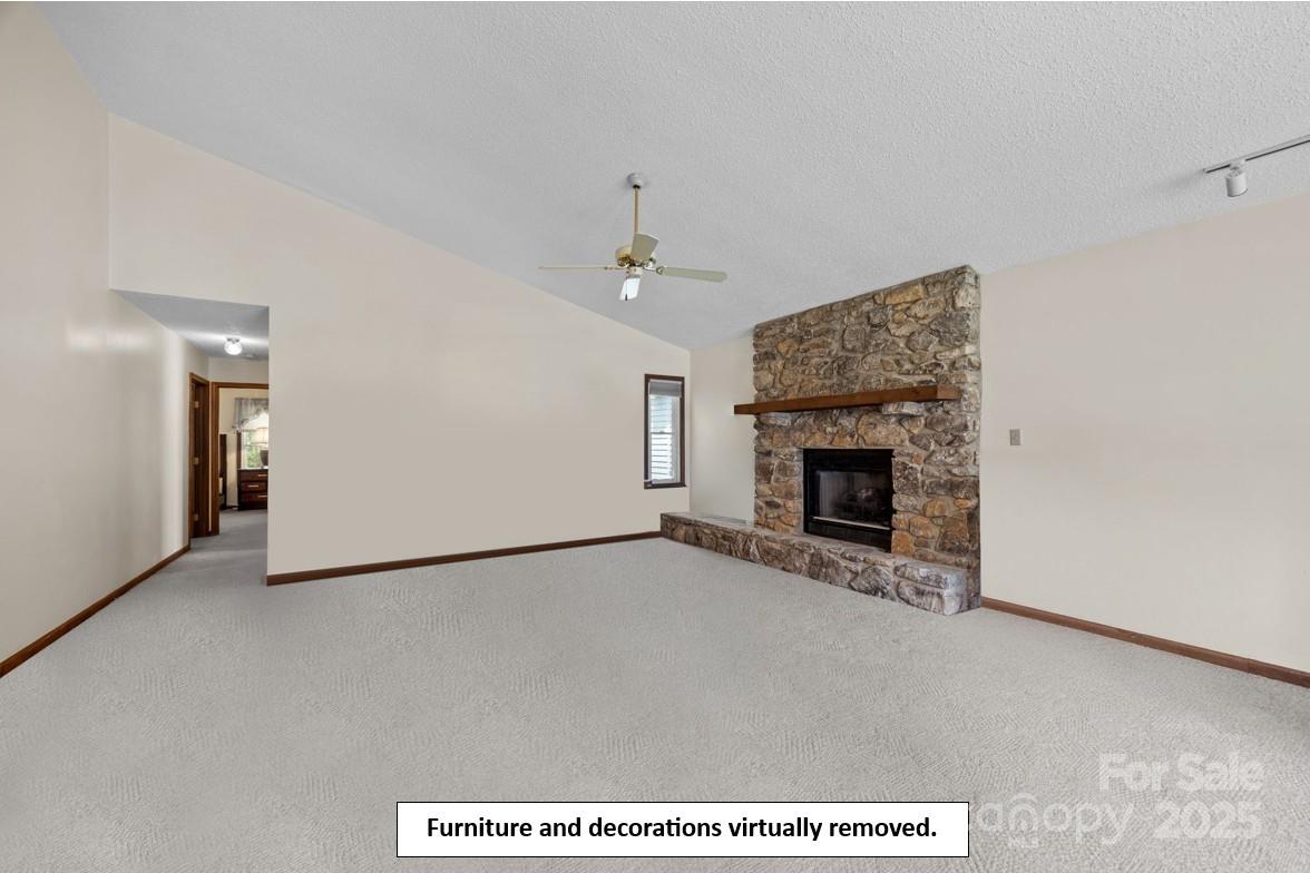 34 Larkspur Court Unit: B