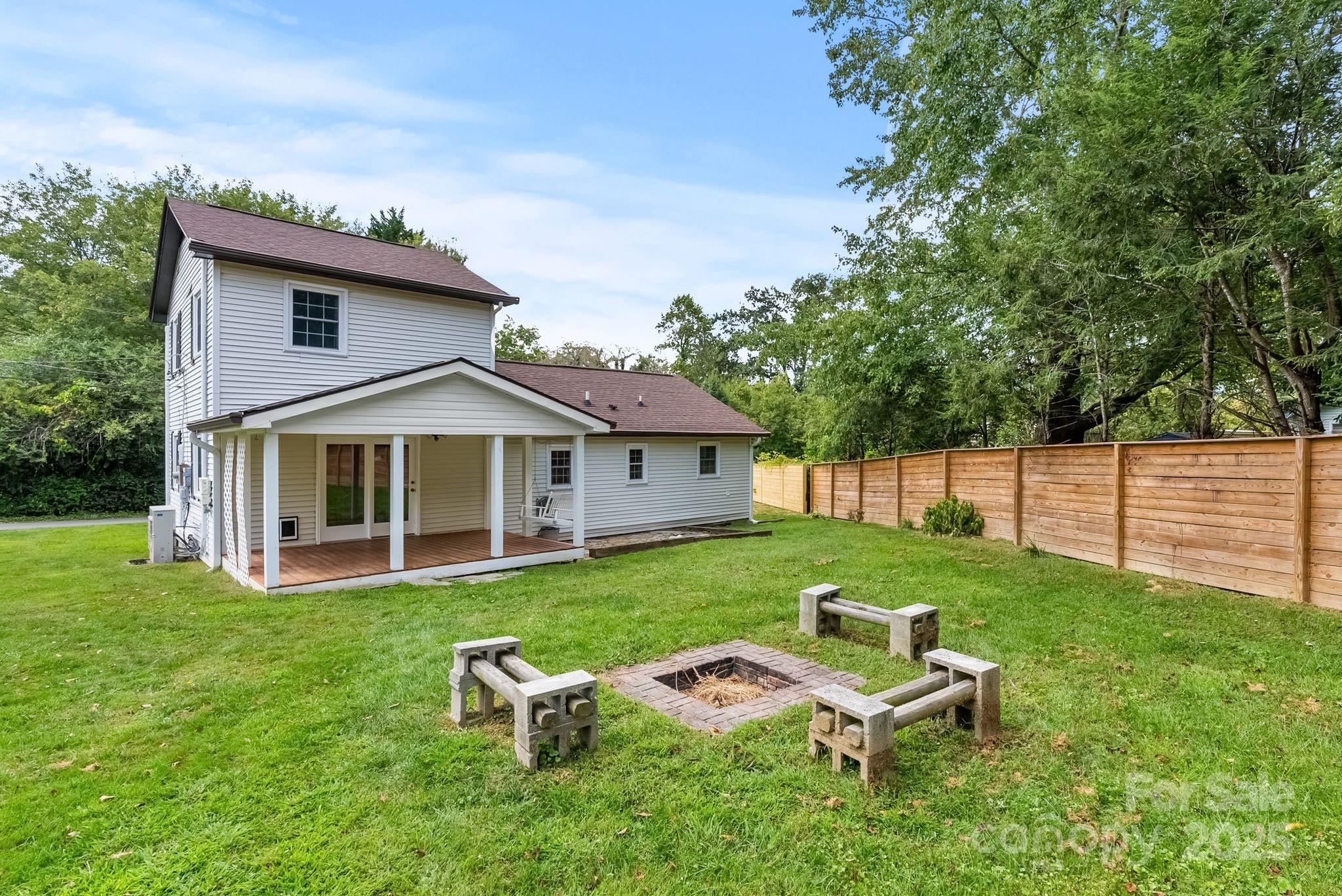 10 Wolf Creek Drive