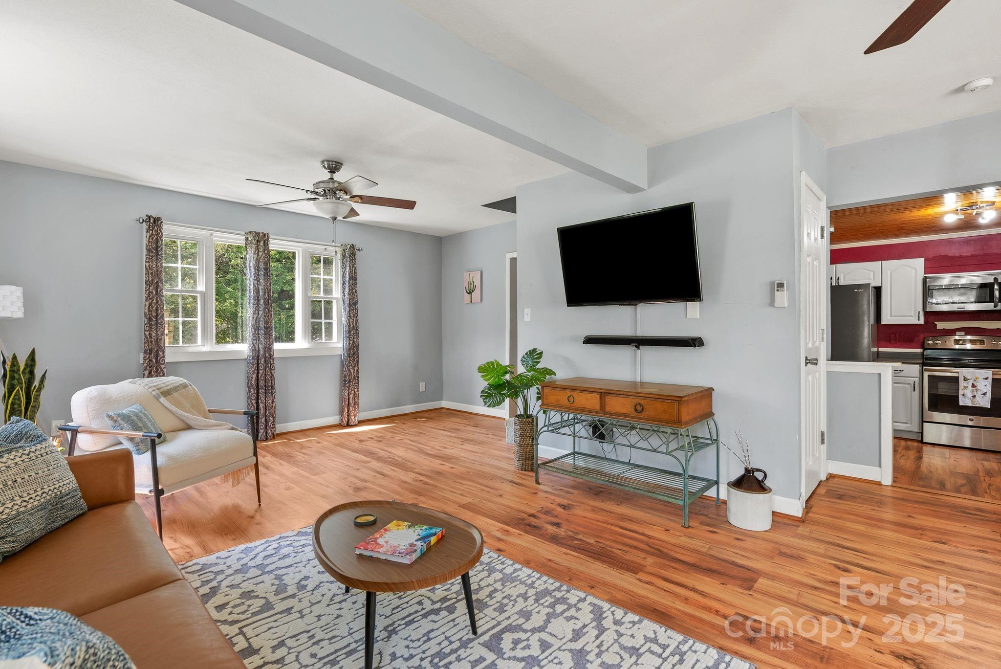 10 Wolf Creek Drive