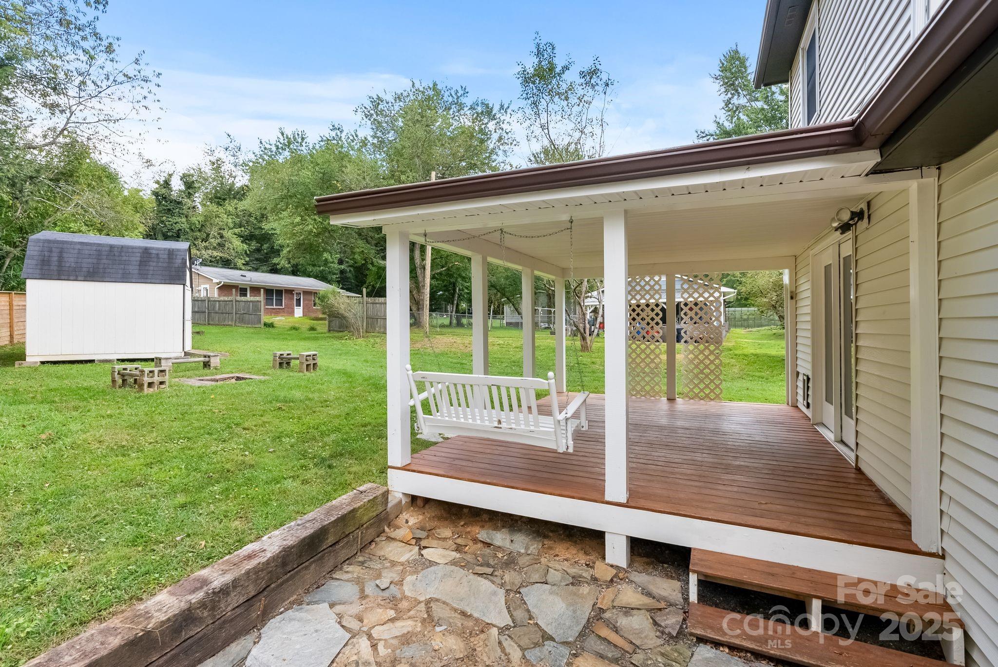 10 Wolf Creek Drive