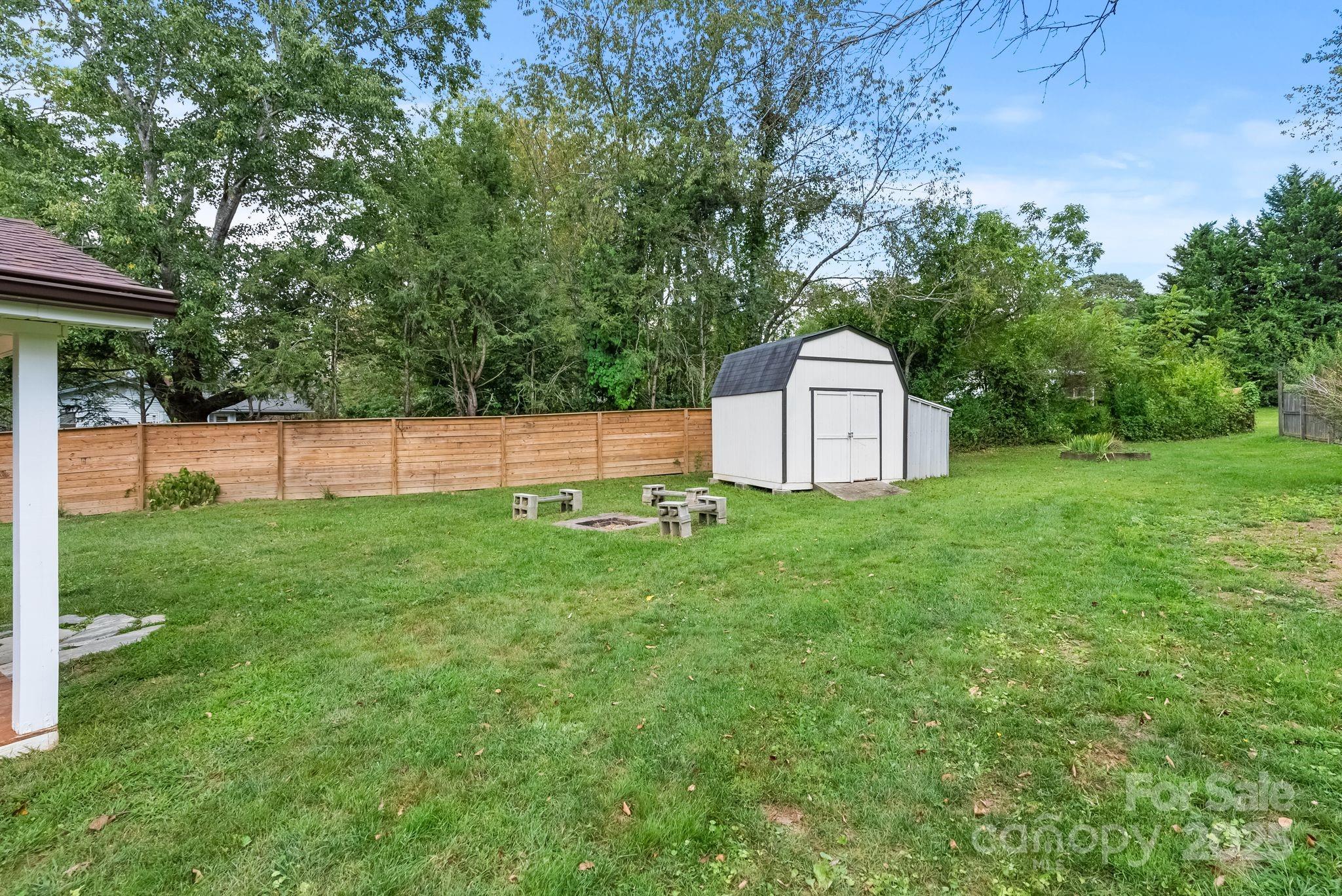 10 Wolf Creek Drive