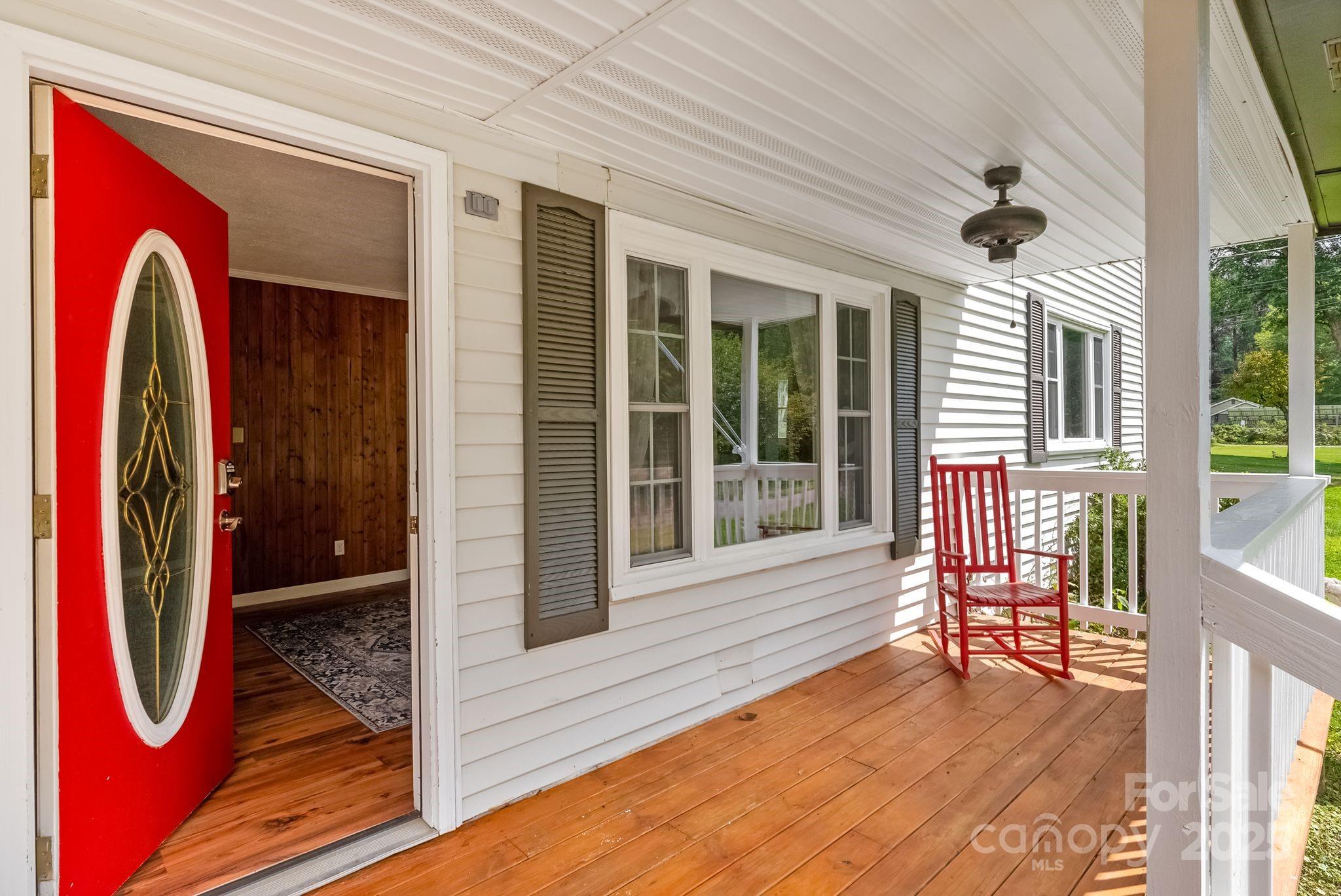 10 Wolf Creek Drive