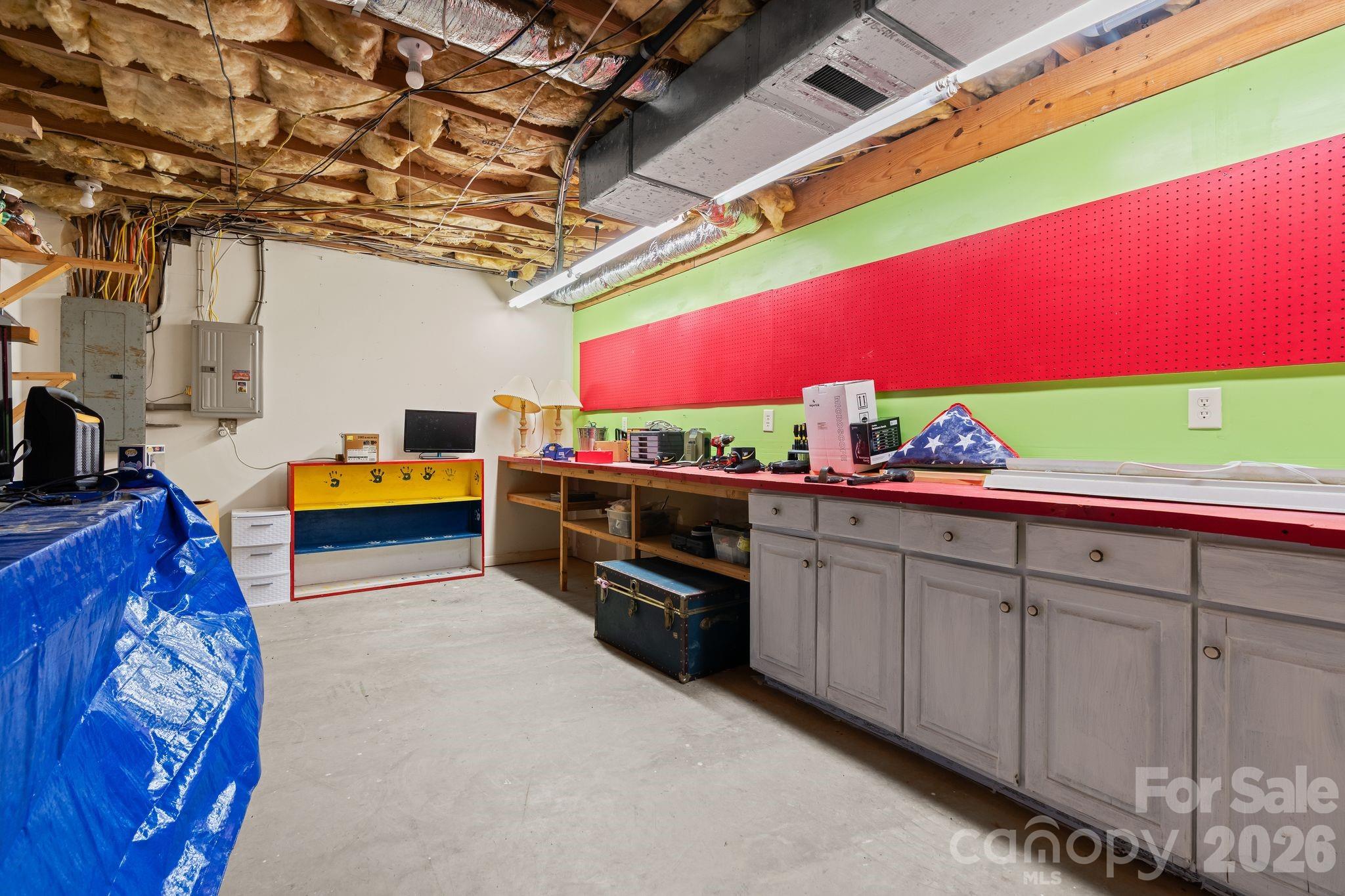 432 Hunters Glen Lane