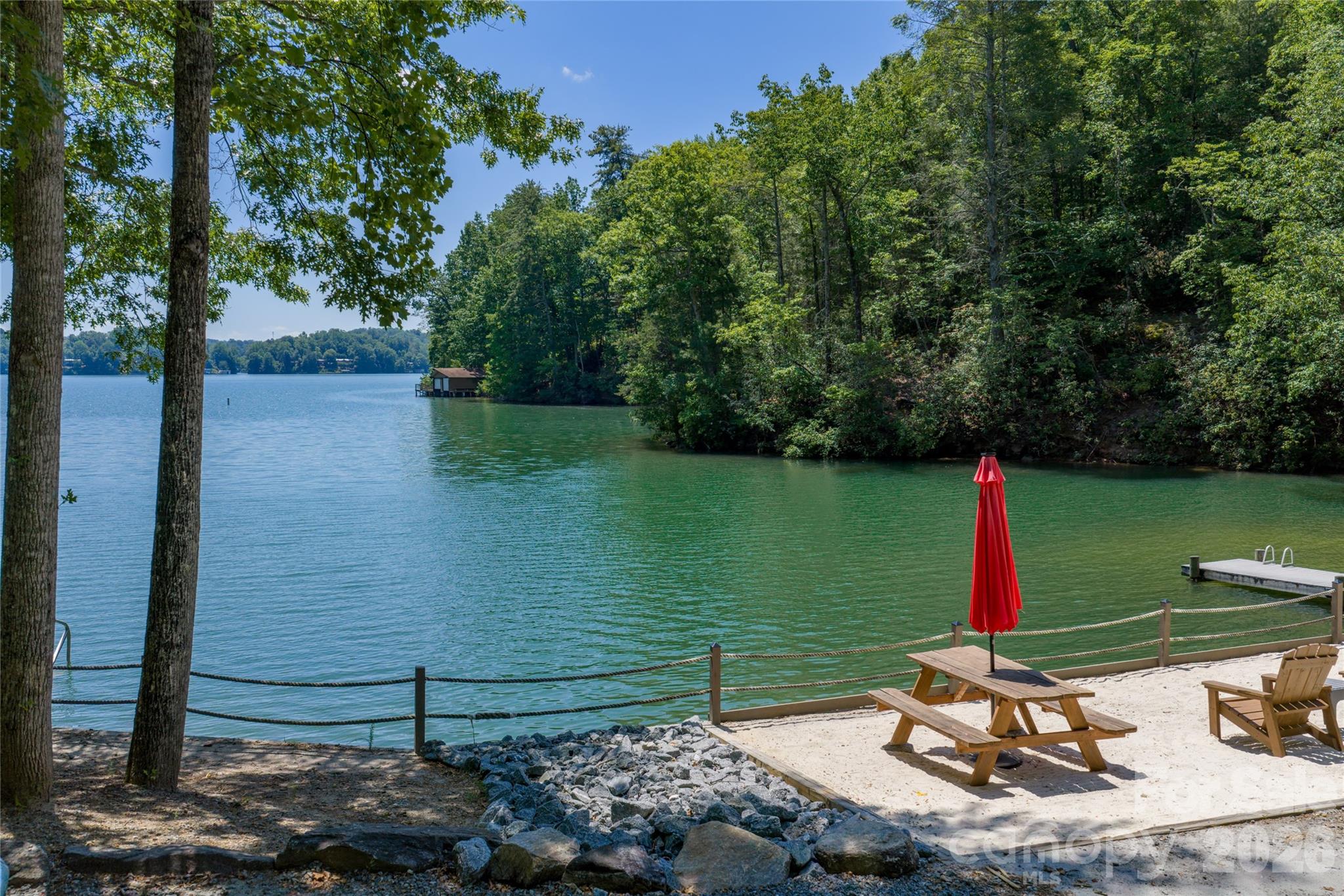 0000 View Trail