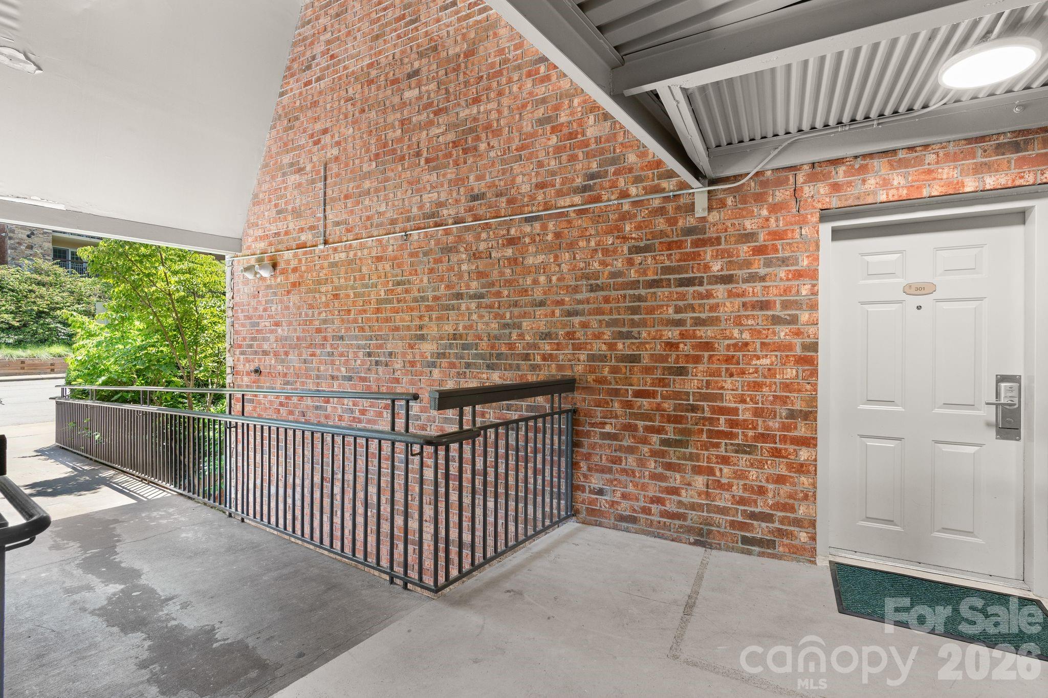 301 Bowling Park Road