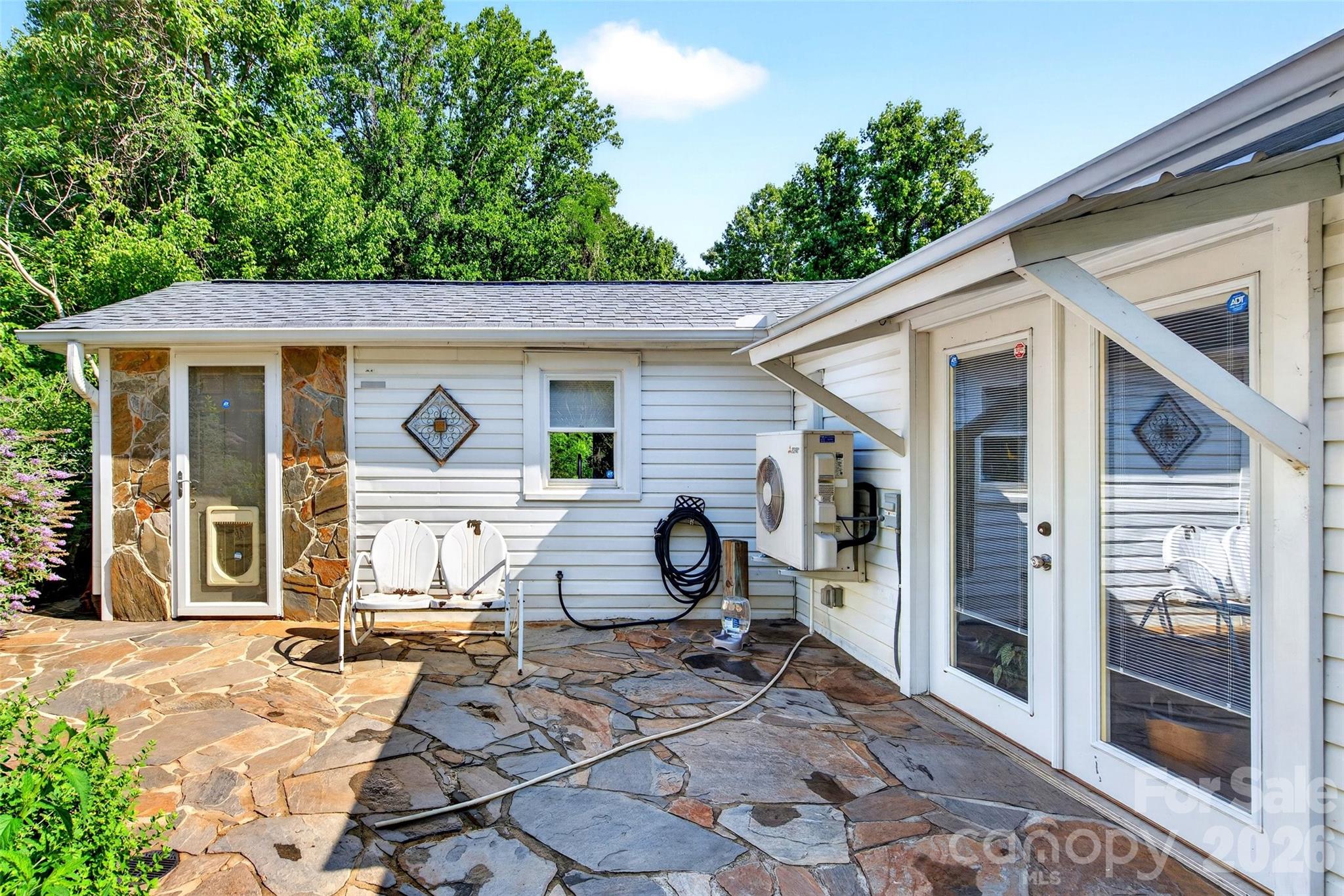 119 Seagle Street