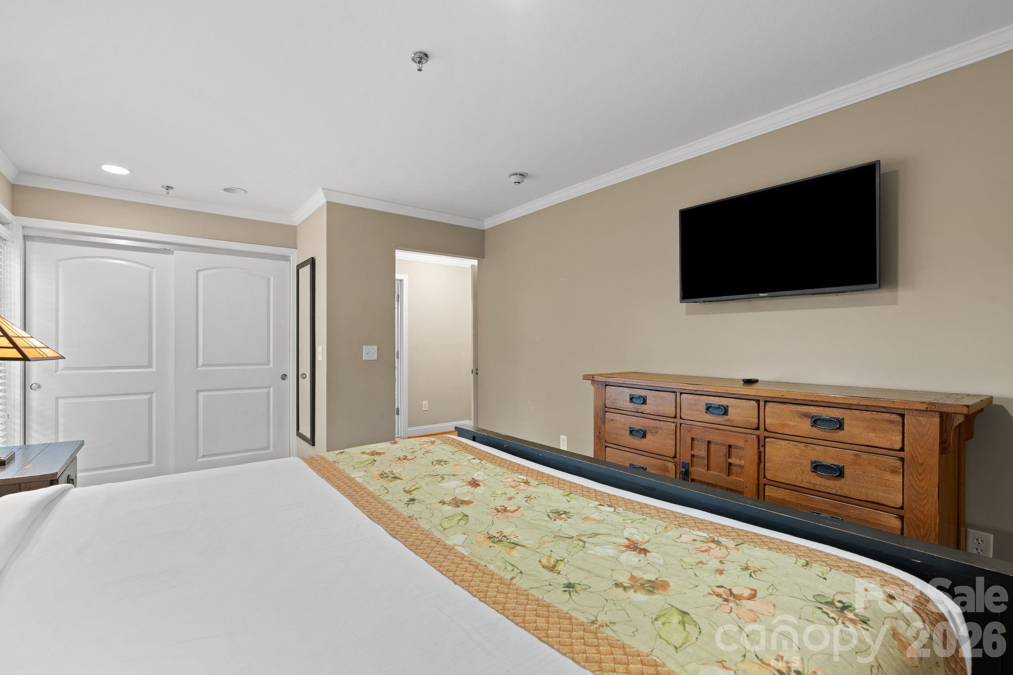 201 Bowling Park Road