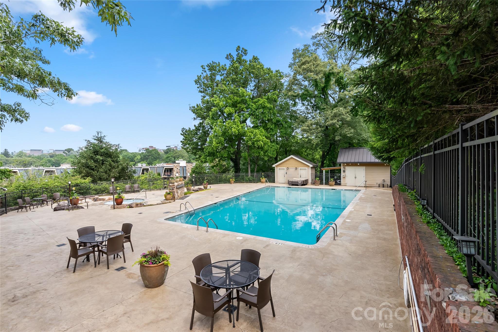 325 Bowling Park Road