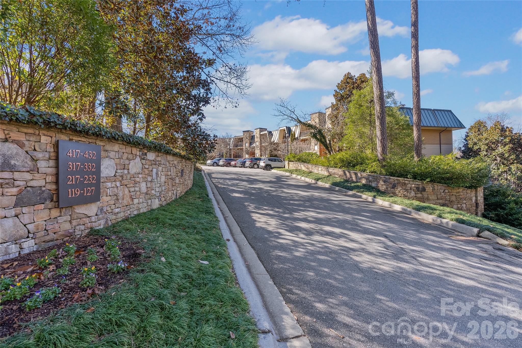 325 Bowling Park Road