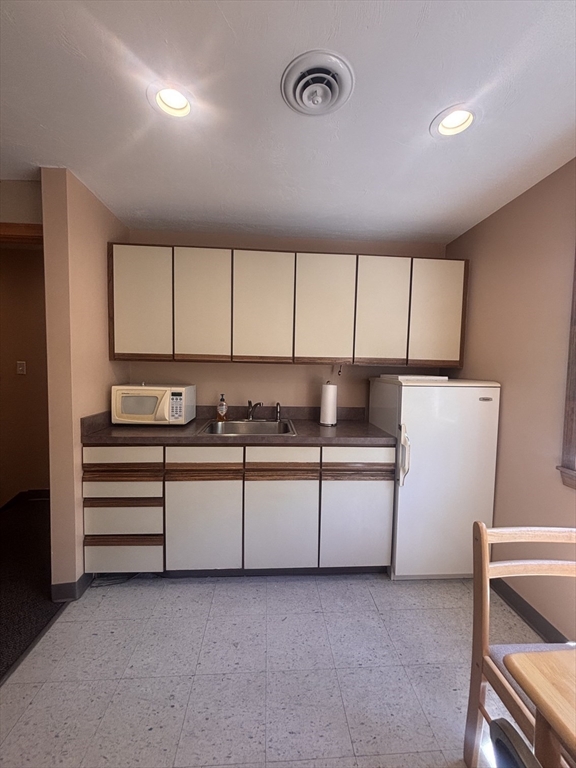 811 Washington St # 5