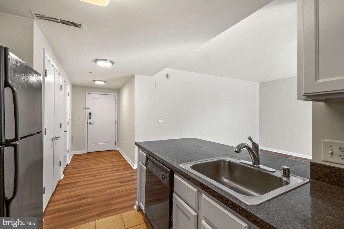 350 G St SW #N507