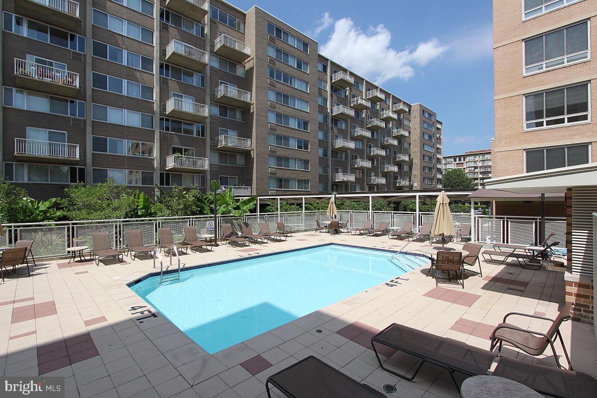 350 G St SW #N507