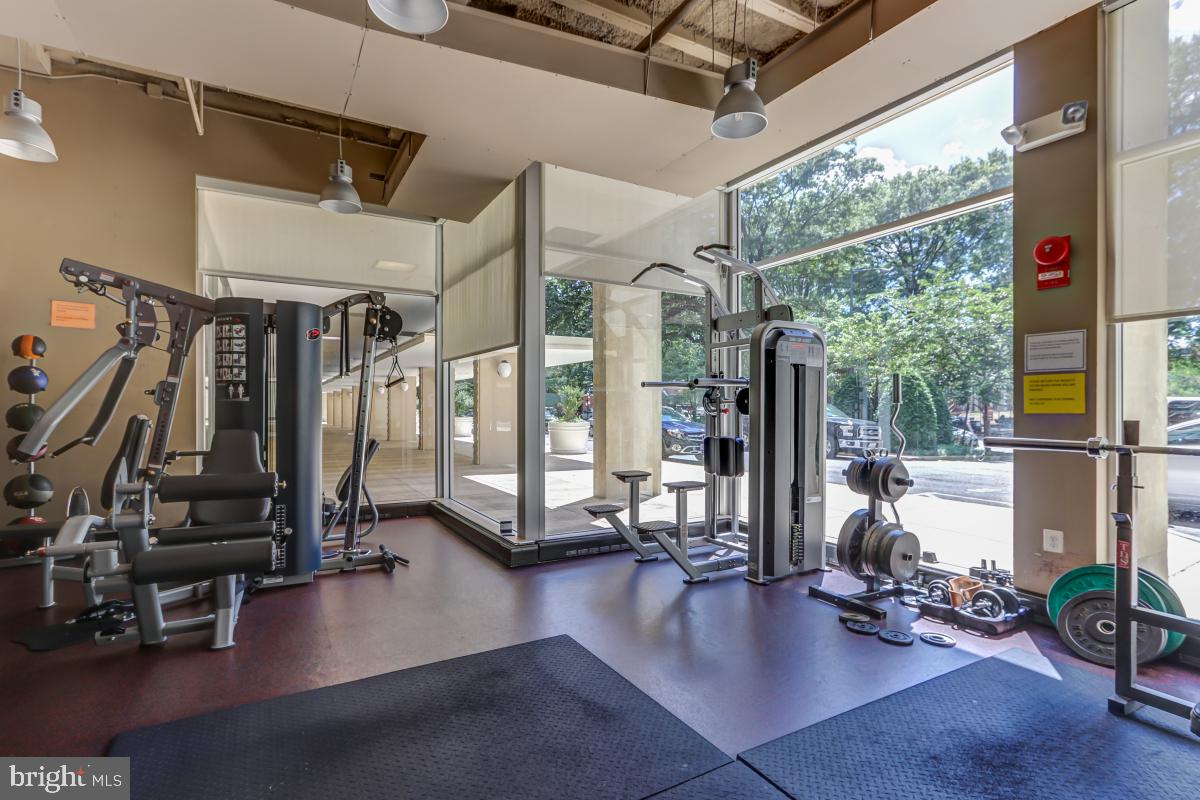 350 G St SW #N507