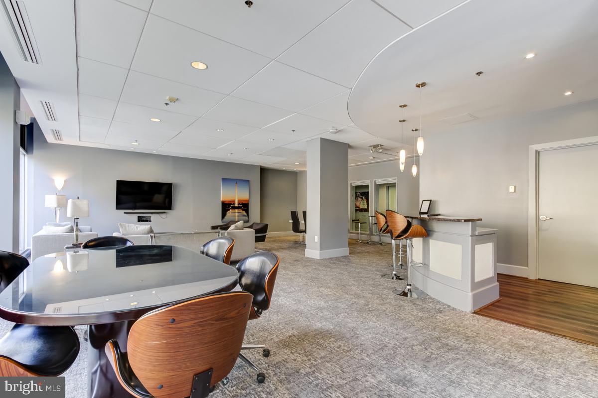 350 G St SW #N507