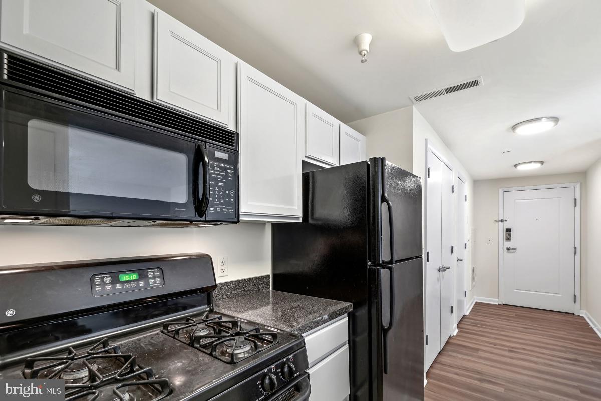 350 G St SW #N507
