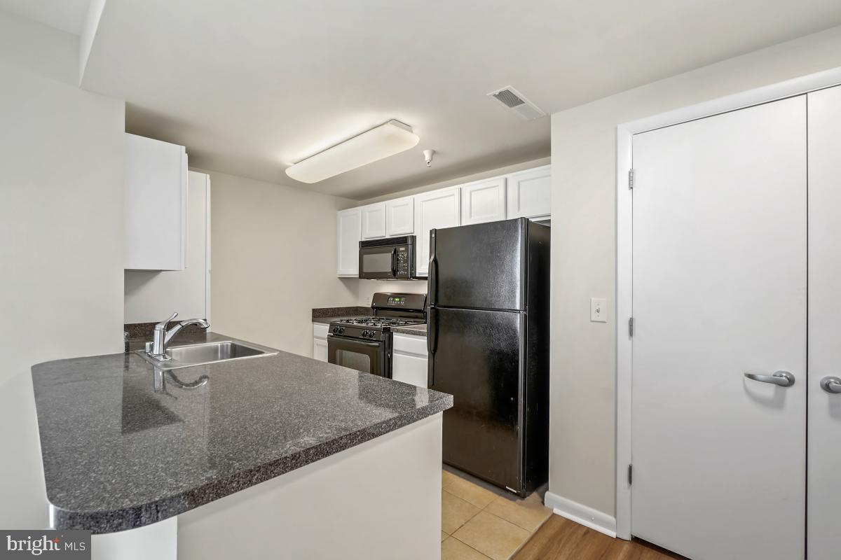 350 G St SW #N507
