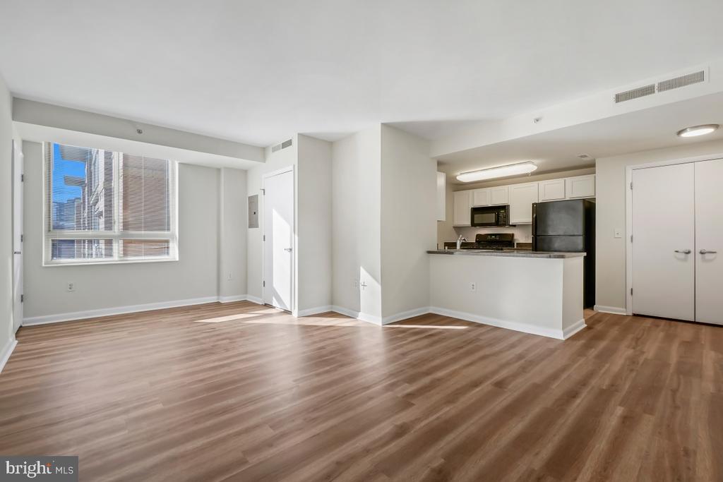 350 G St SW #N507