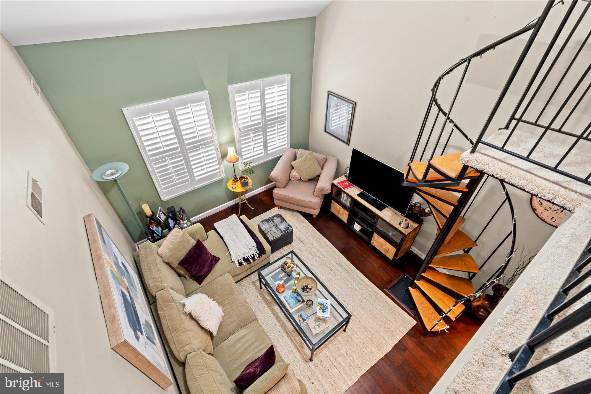 3035 S BUCHANAN ST #C2