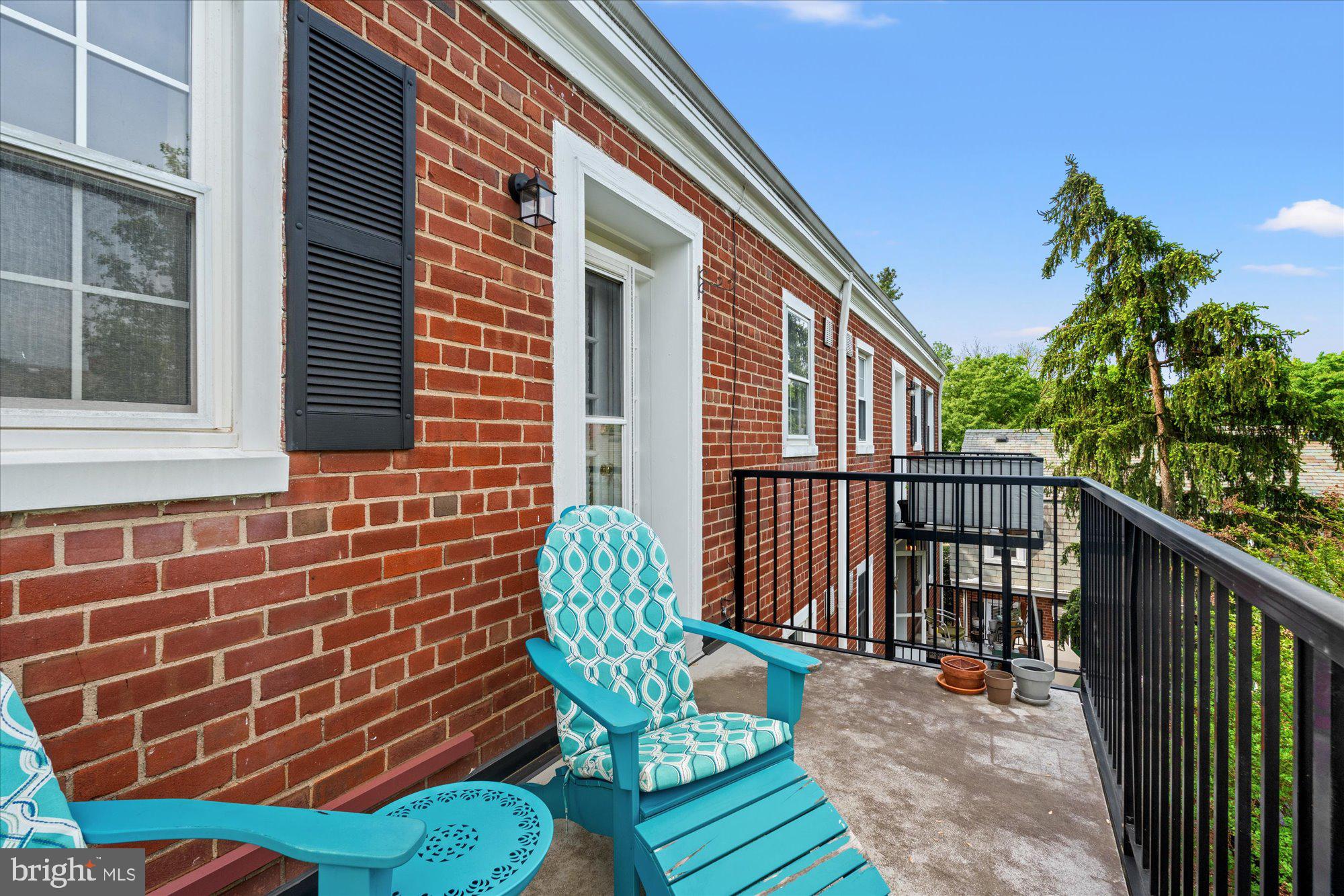 3035 S BUCHANAN ST #C2