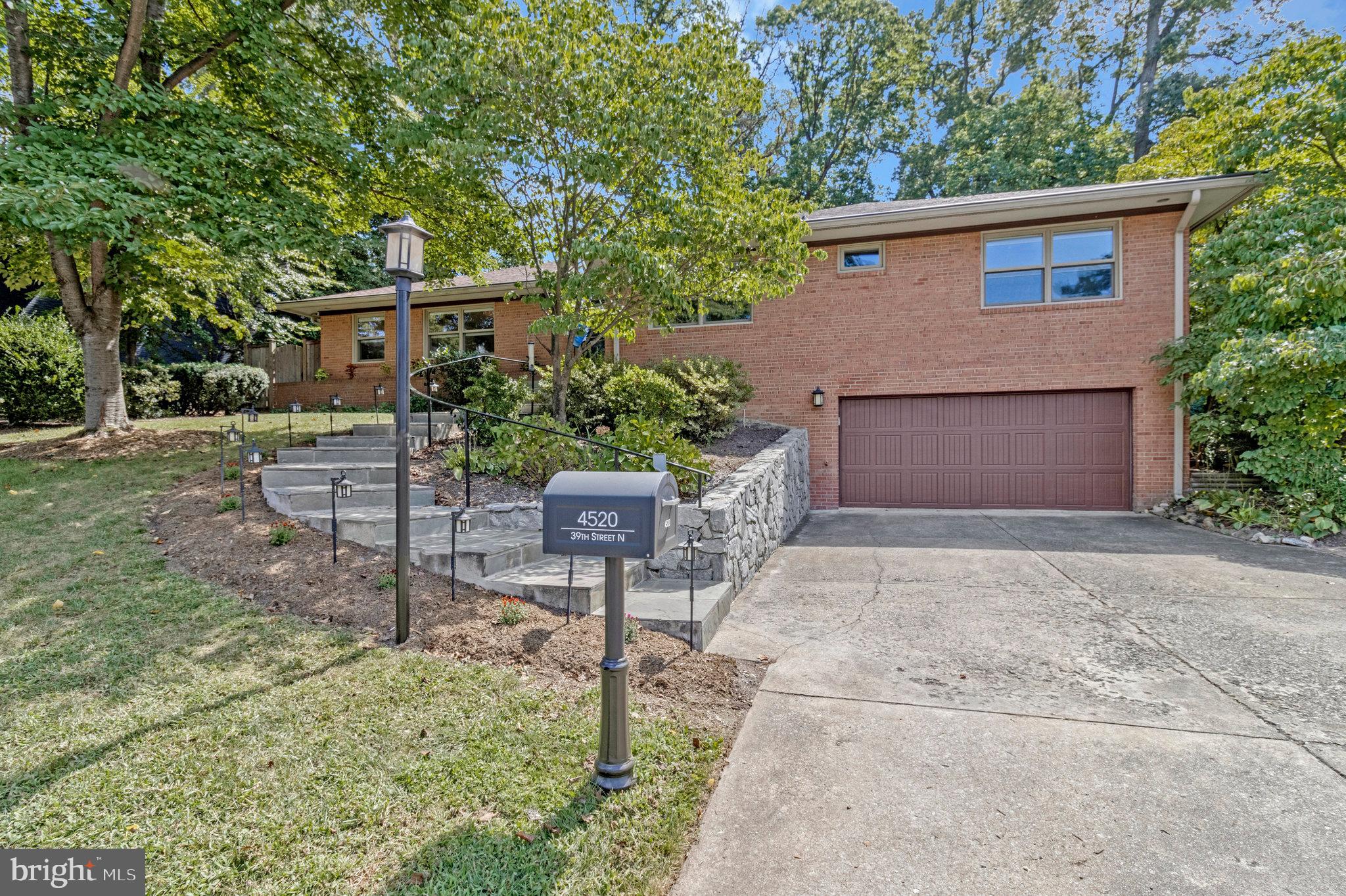 4520 39TH STREET N