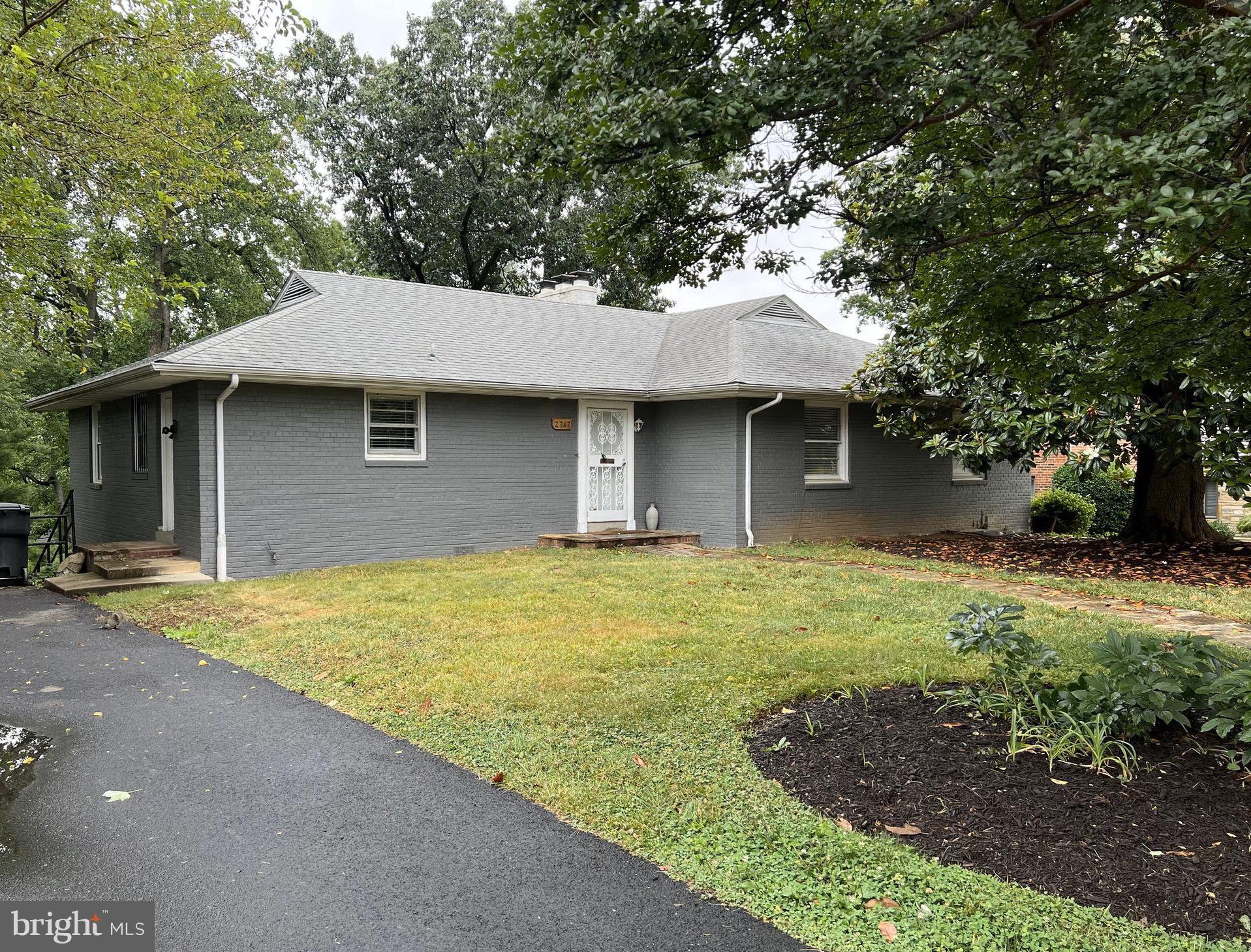 2747 FORT SCOTT DRIVE