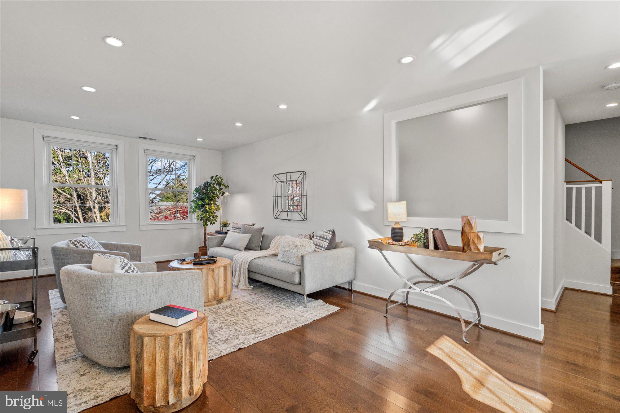 3361 S WAKEFIELD STREET B1