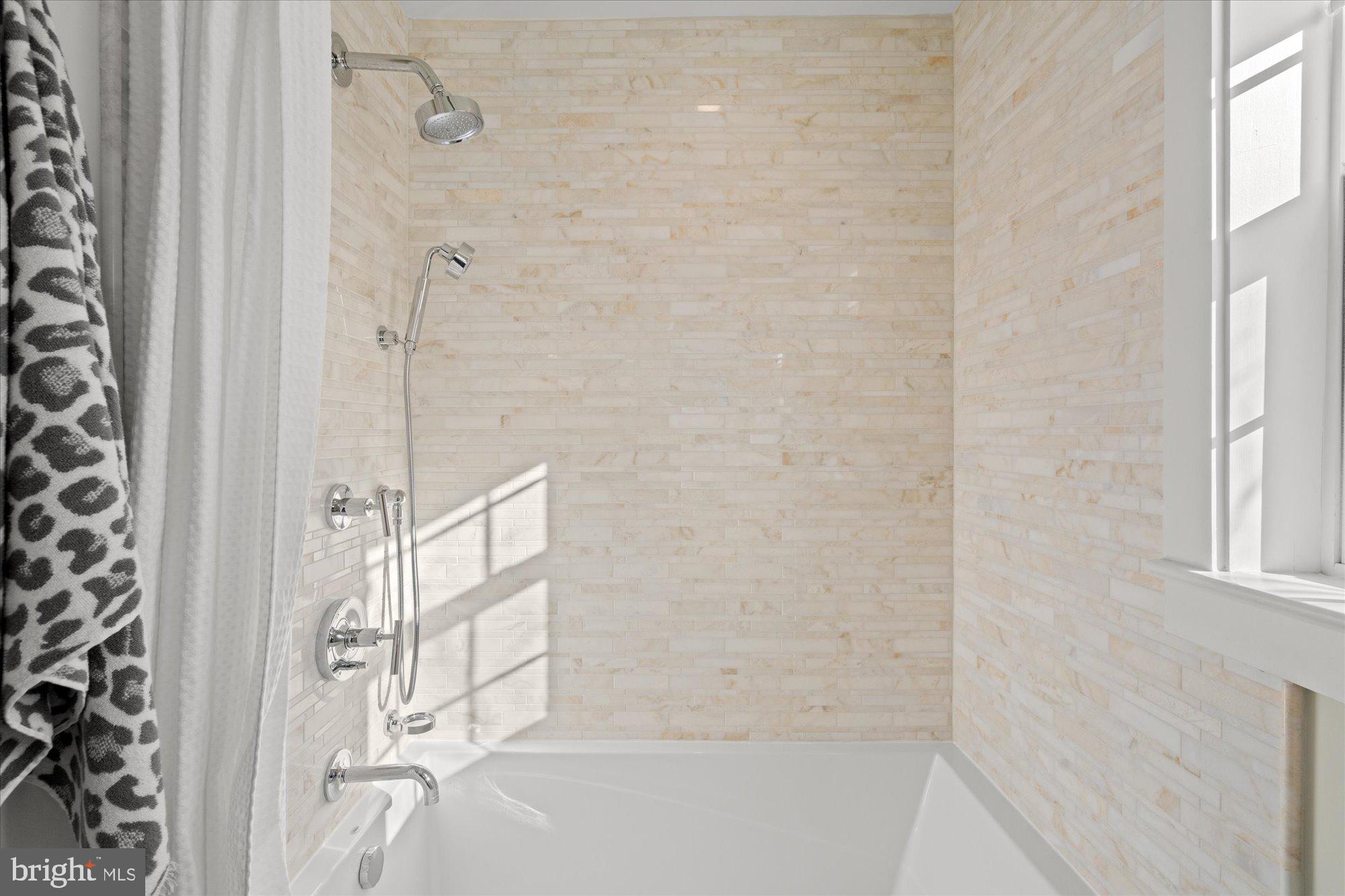 3361 S WAKEFIELD STREET B1