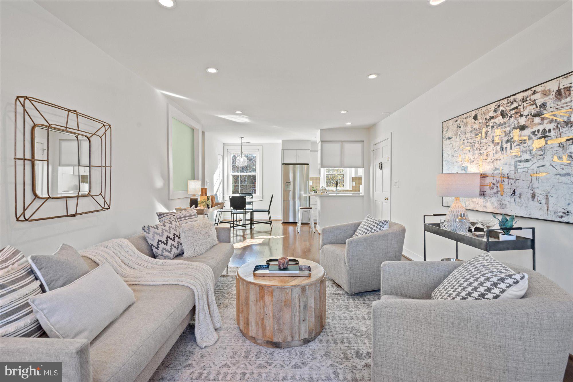 3361 S WAKEFIELD STREET B1