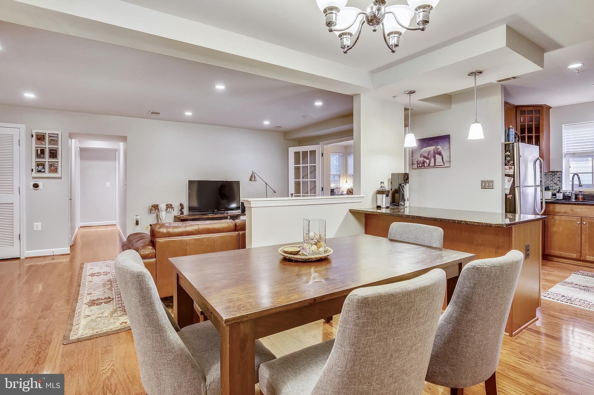 4113 S FOUR MILE RUN DRIVE 302