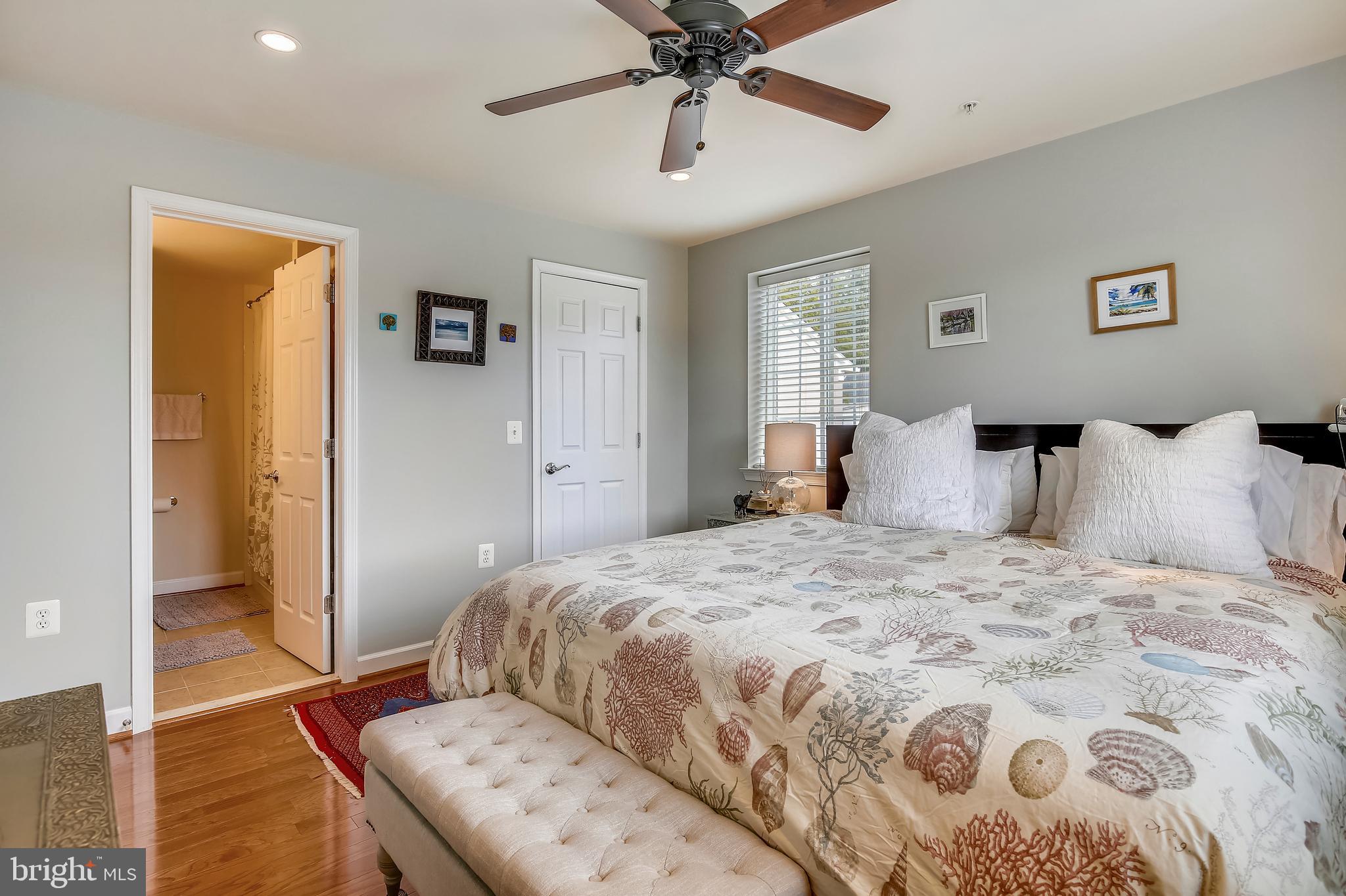 4113 S FOUR MILE RUN DRIVE 302