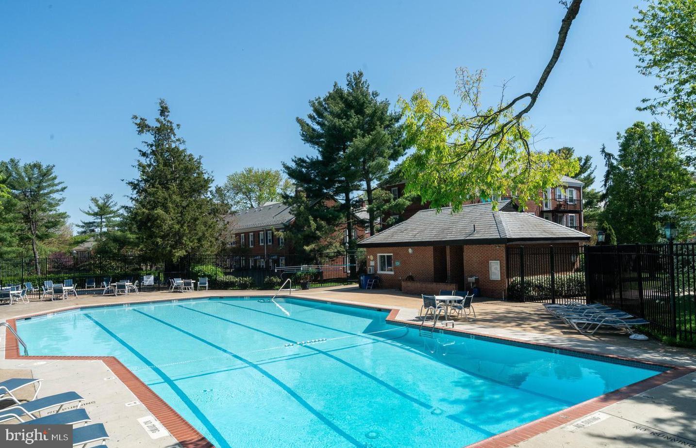 3013 S BUCHANAN STREET