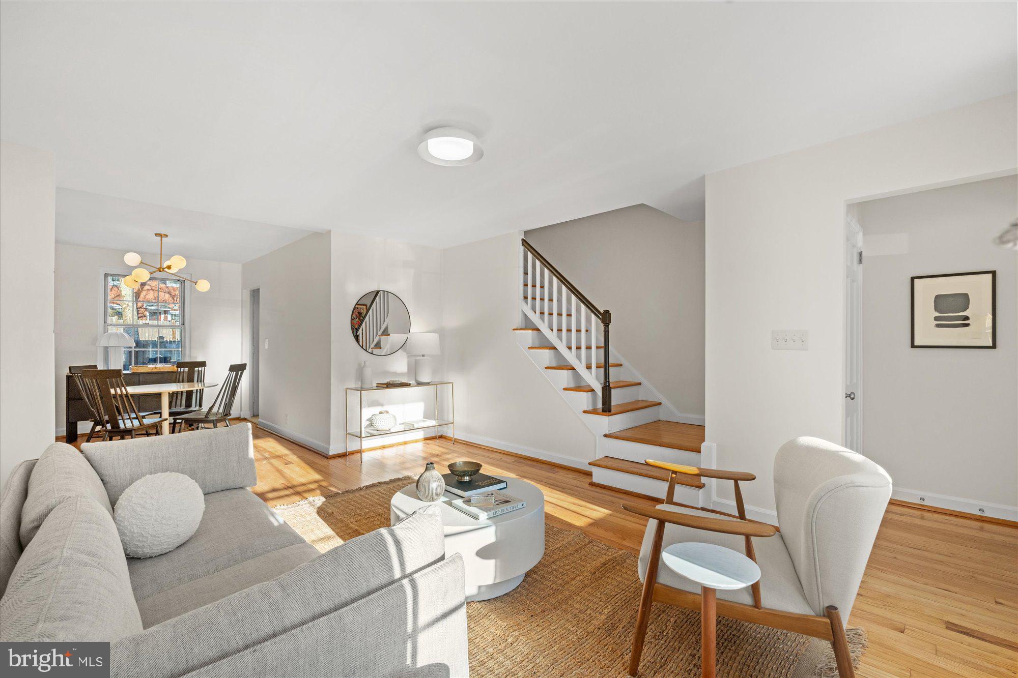 3013 S BUCHANAN STREET