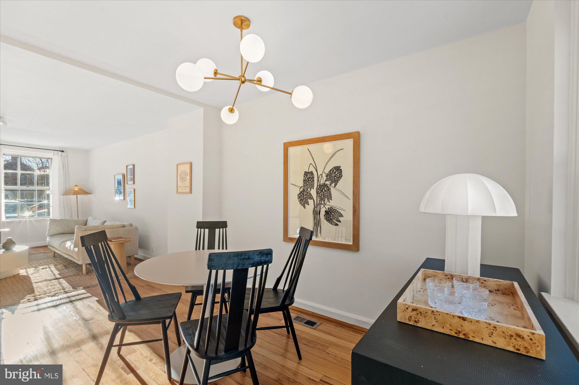 3013 S BUCHANAN STREET