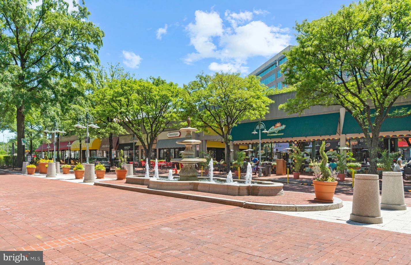 3013 S BUCHANAN STREET