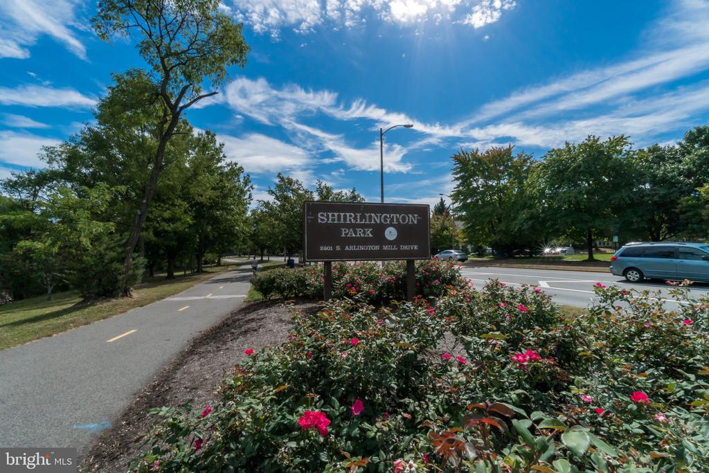 2556 S ARLINGTON MILL DR C 3