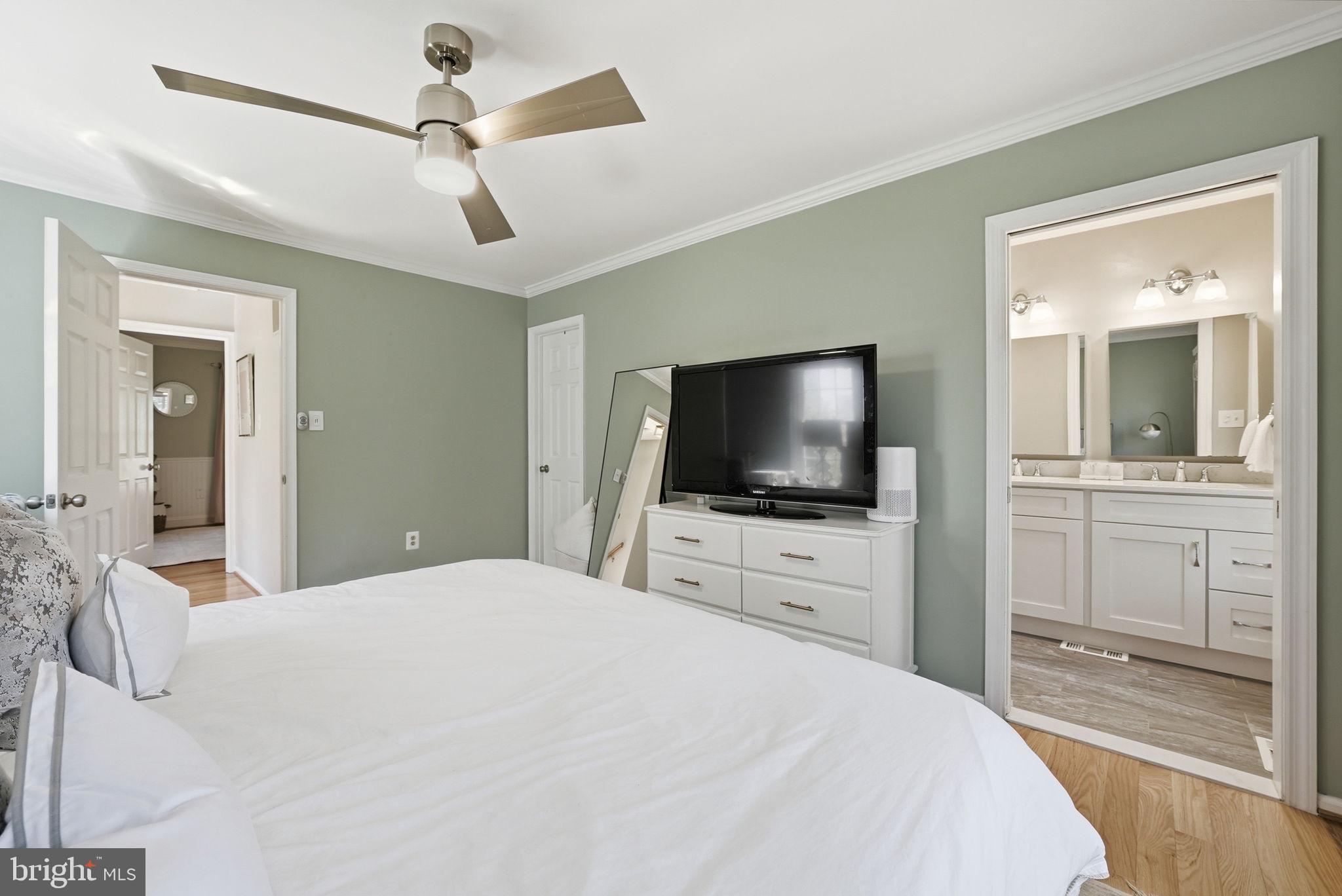 2556 S ARLINGTON MILL DR C 3