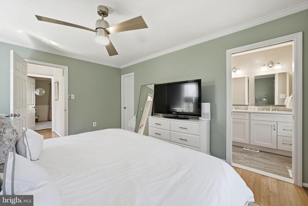 2556 S ARLINGTON MILL DR C 3