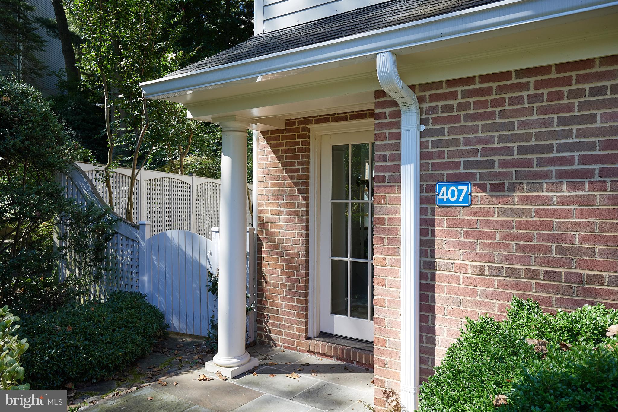 407 W Alexandria Ave