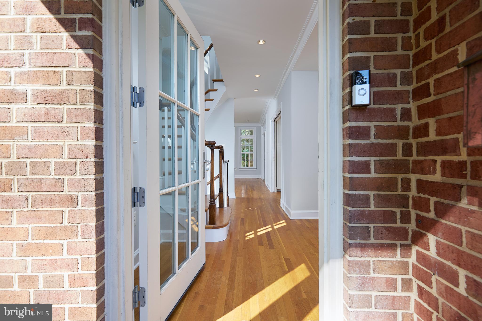 407 W Alexandria Ave