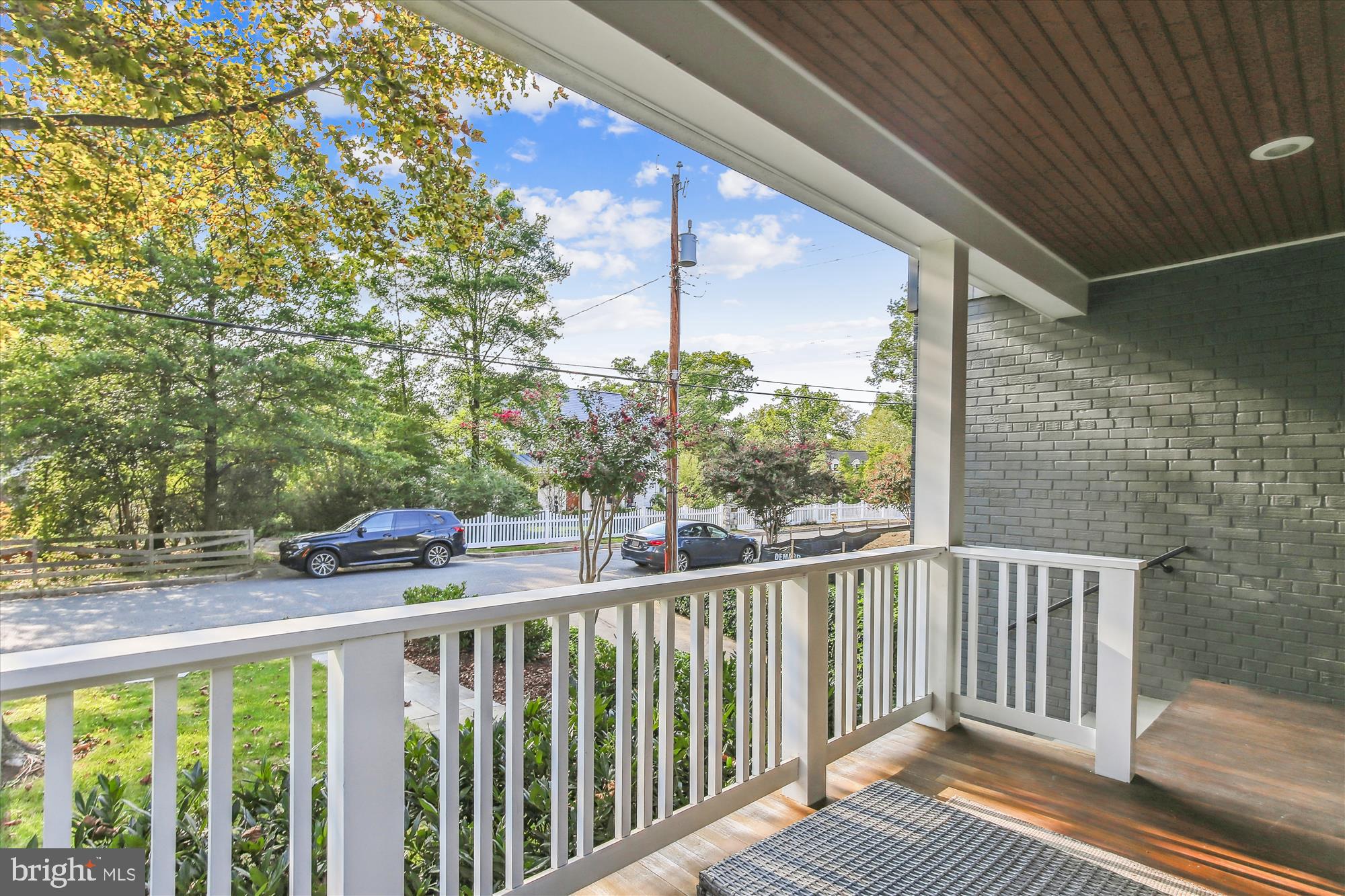 2433 Ridge Road Dr