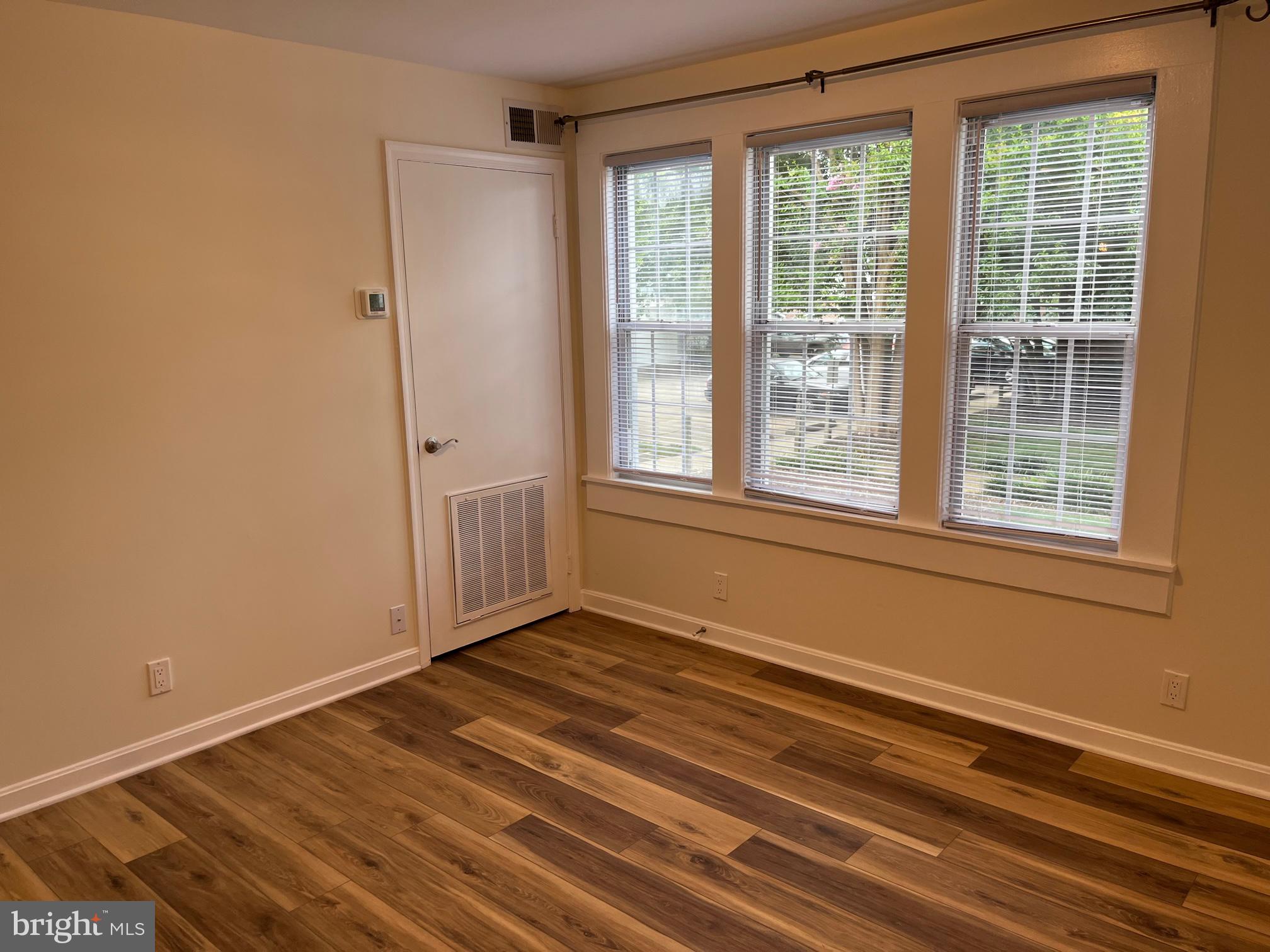307-E DUNCAN AVE E #A