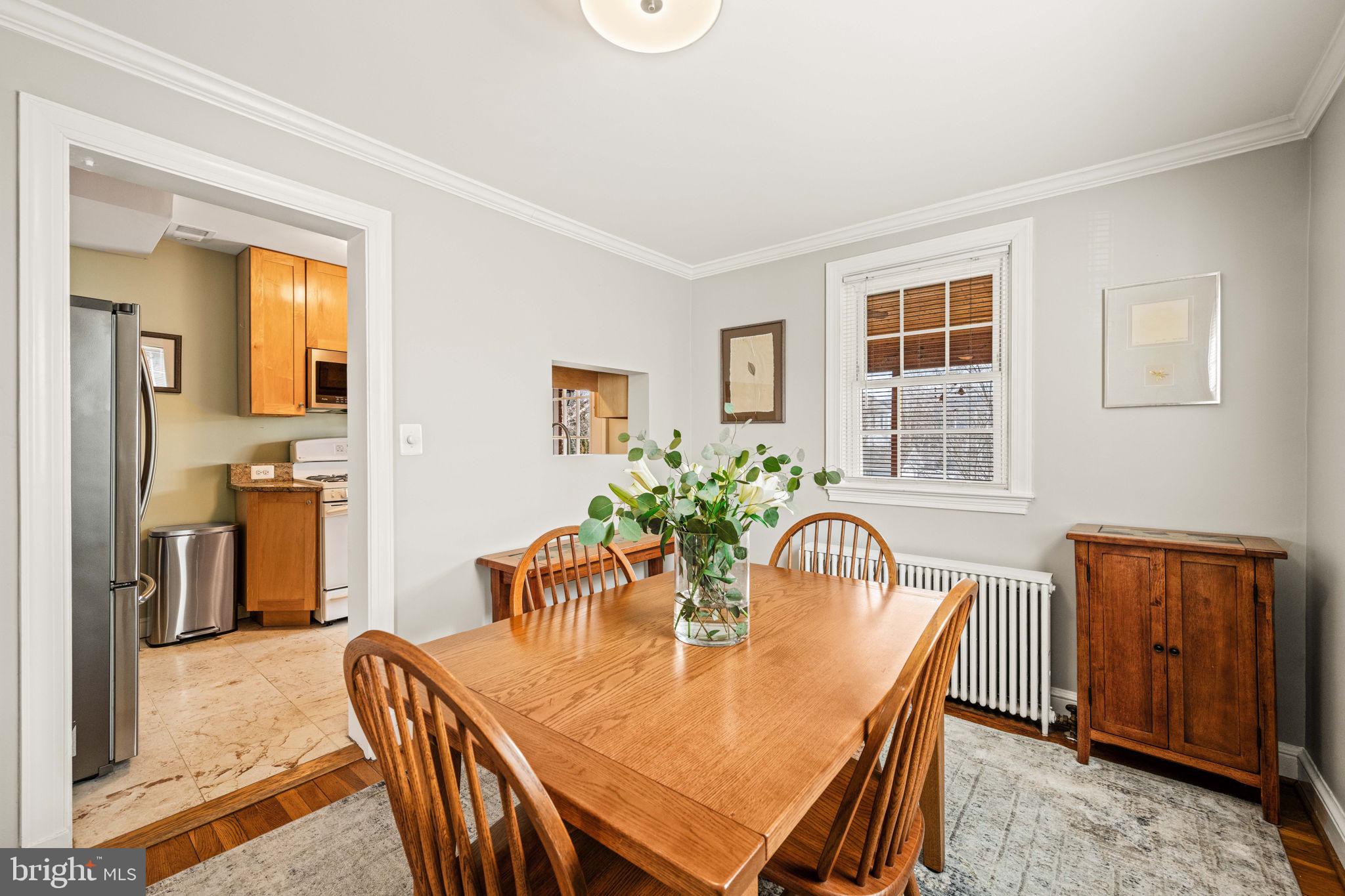 225 E Mason Ave