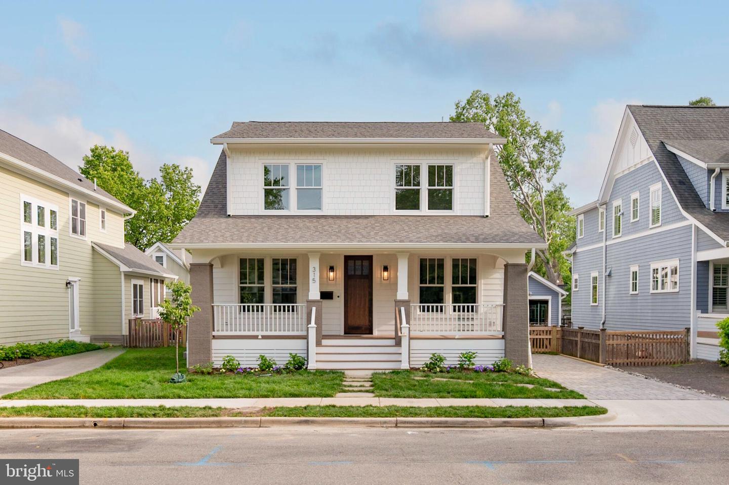315 E Howell Ave