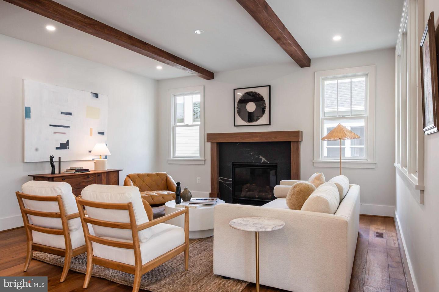 315 E Howell Ave