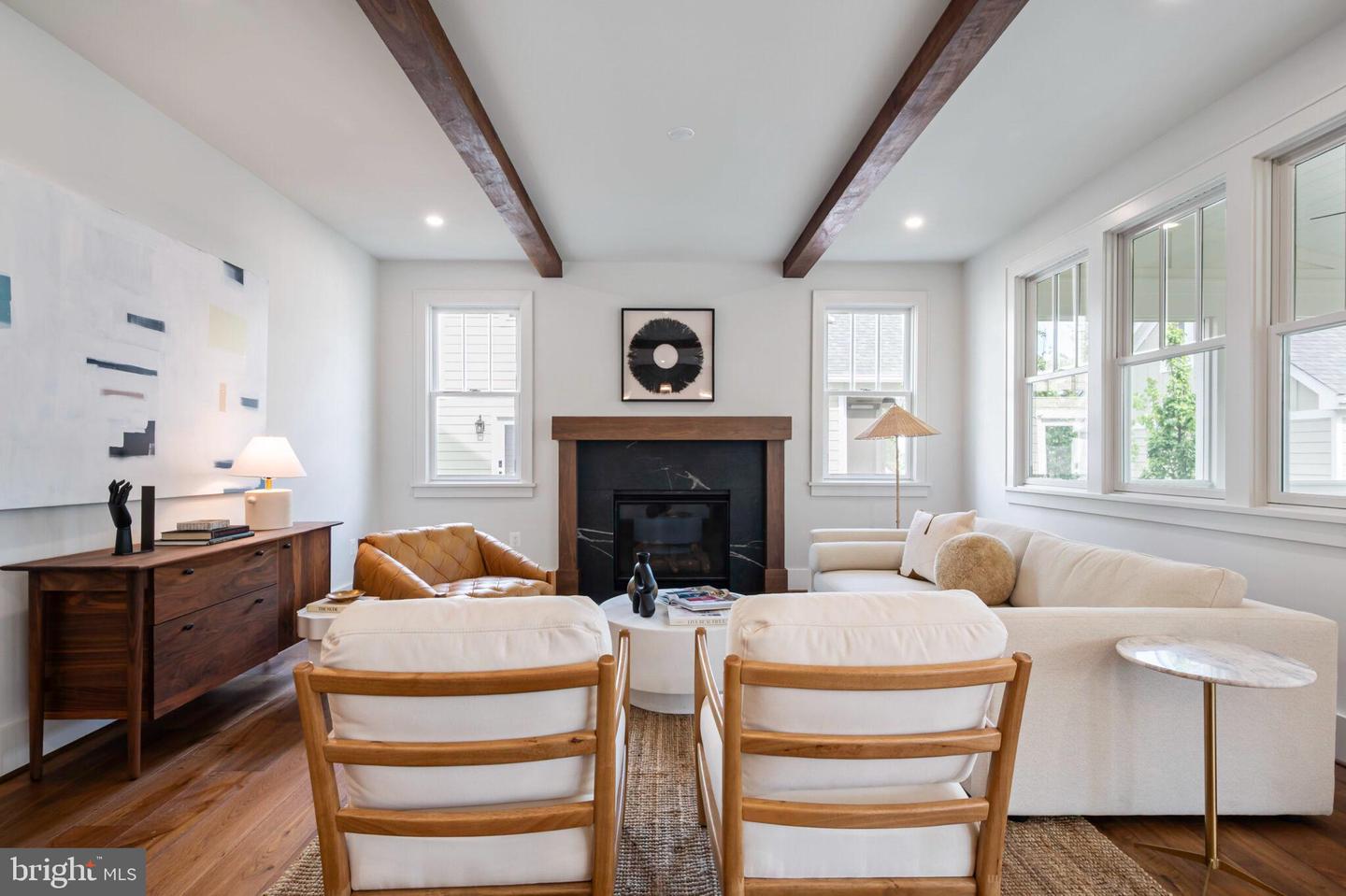 315 E Howell Ave