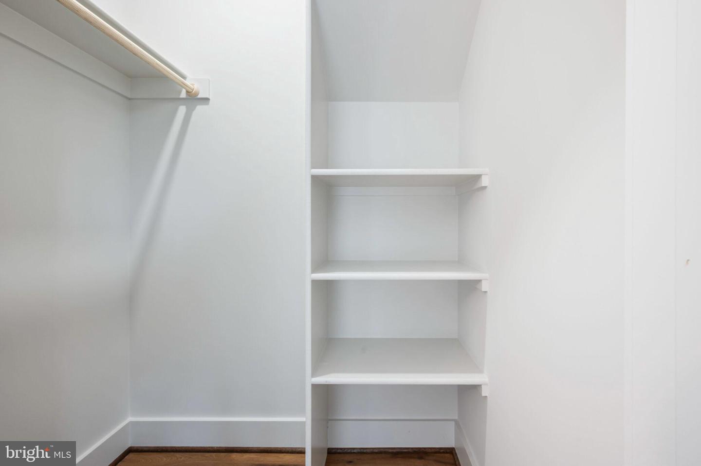 315 E Howell Ave