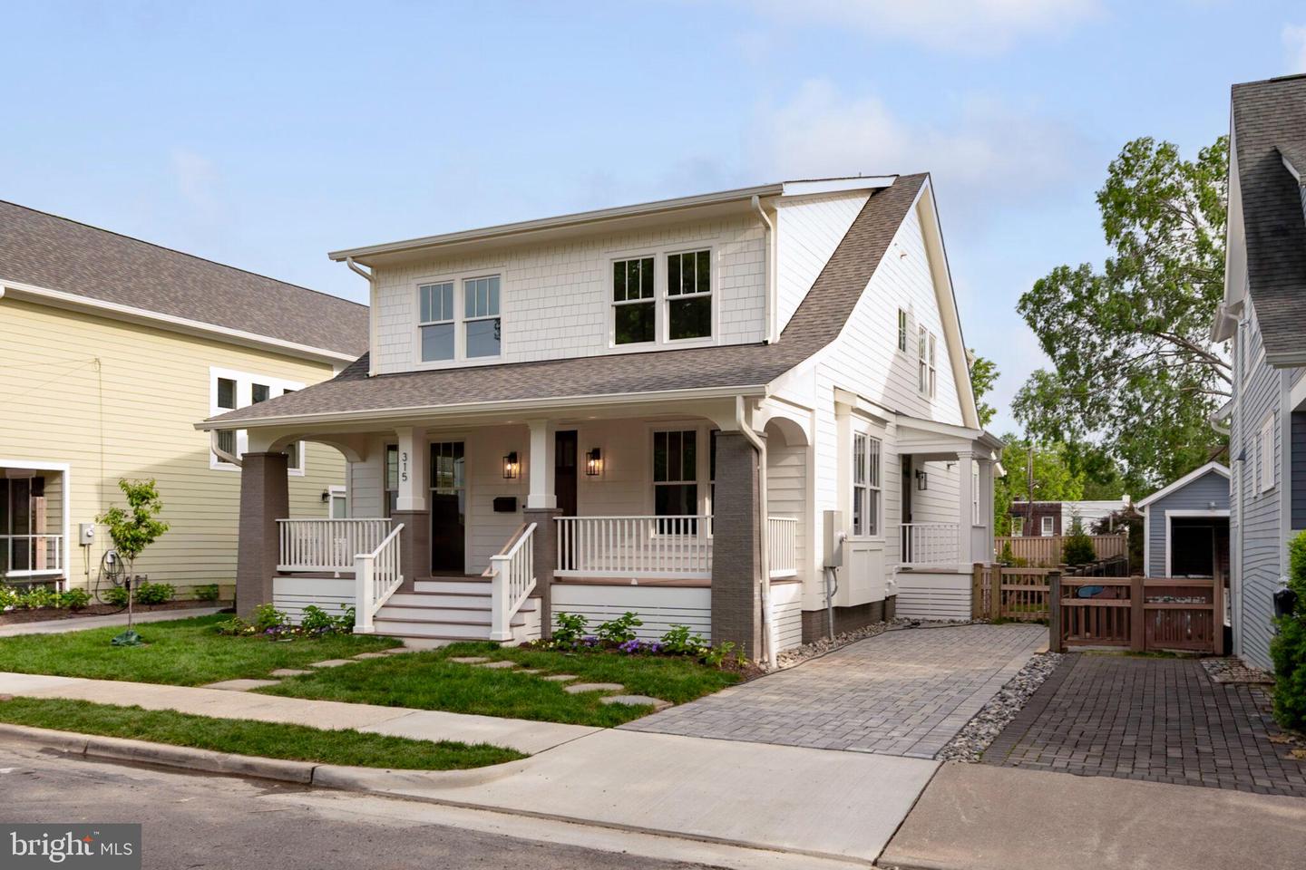315 E Howell Ave