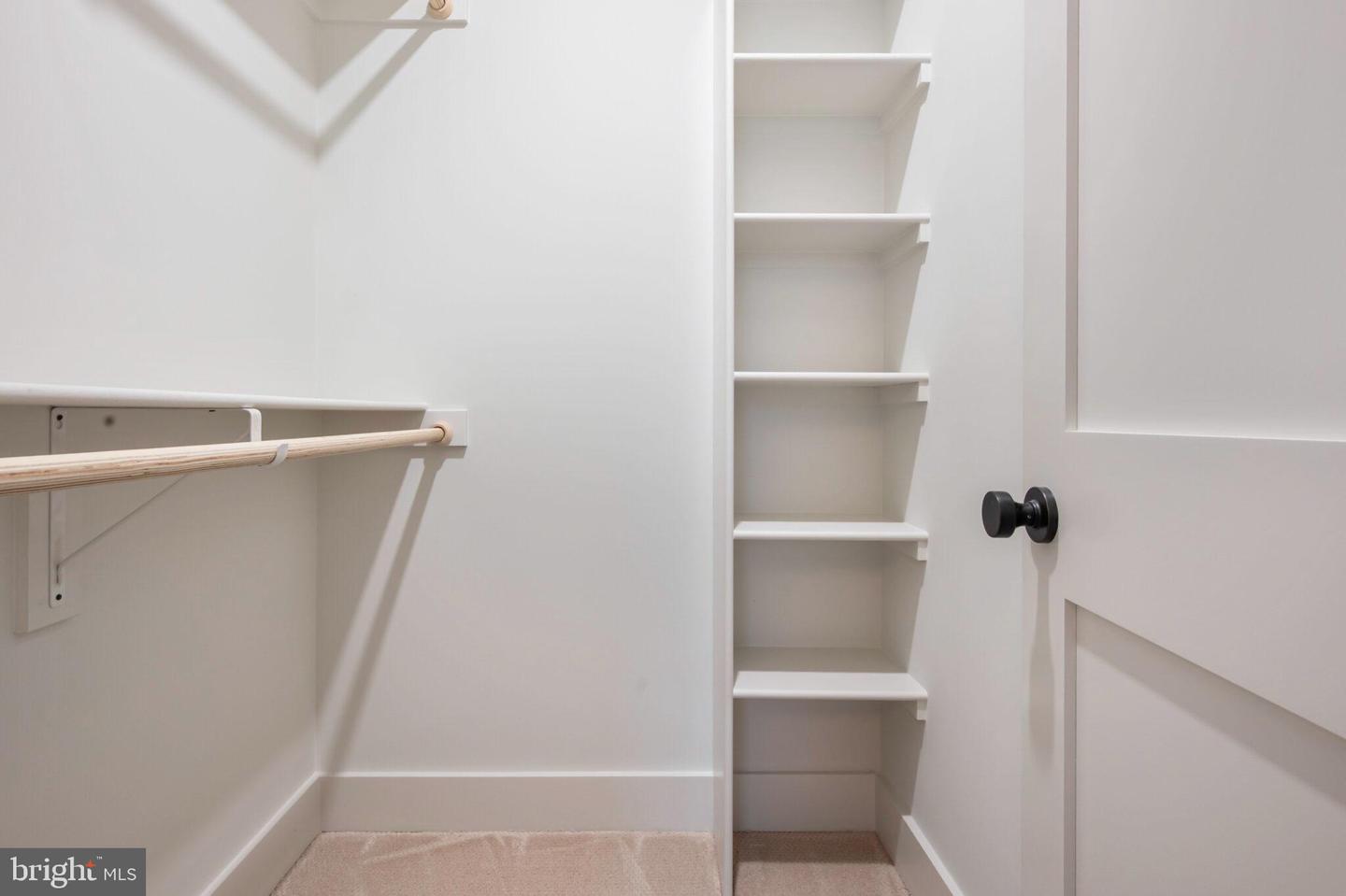 315 E Howell Ave